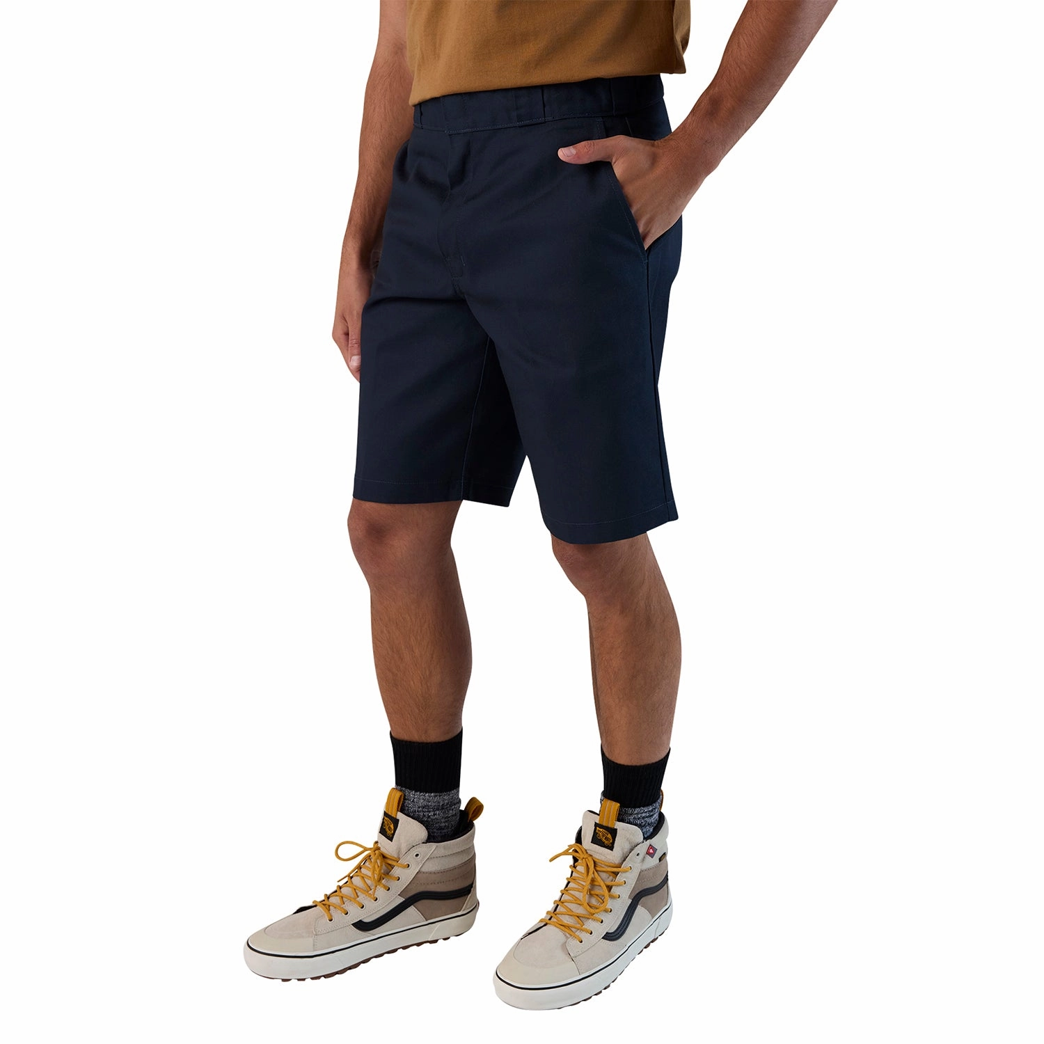11" 874 Short - Mens Reinforced Stress Points Layered Hem Detail