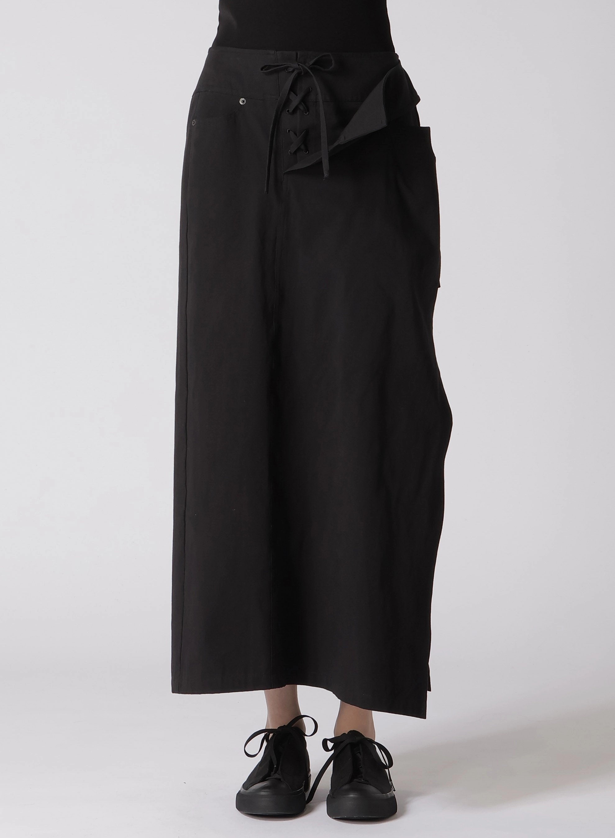 Refined Form 30/-COTTON TWILL LACE UP DETAIL SLIM FIT SKIRT