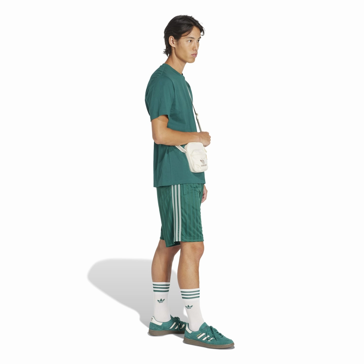 Non Cling Material Day Out Adicolor Jaquard Short - Mens