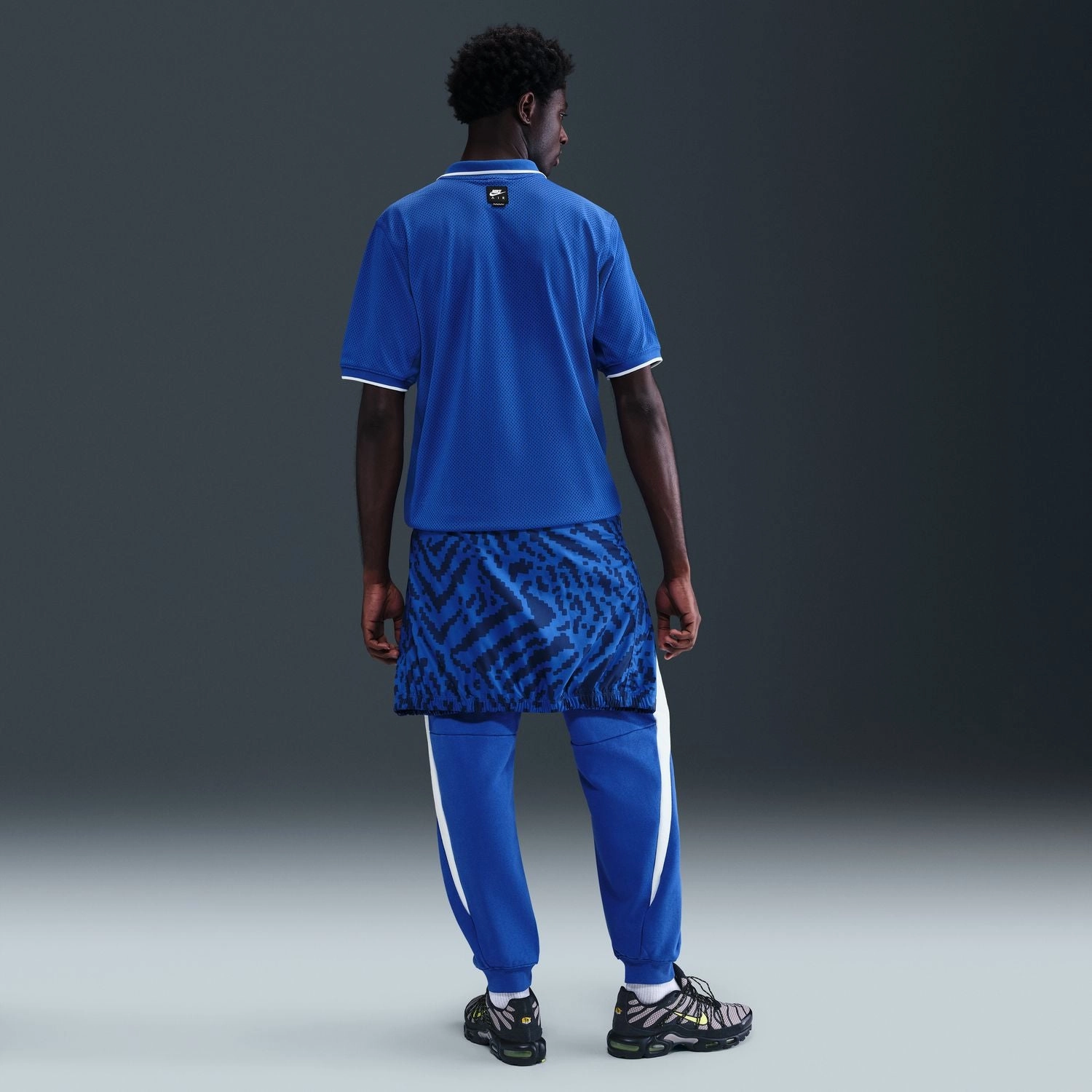 Air Soccer Jersey-Mens Stylish Layering Cool and Comfortable