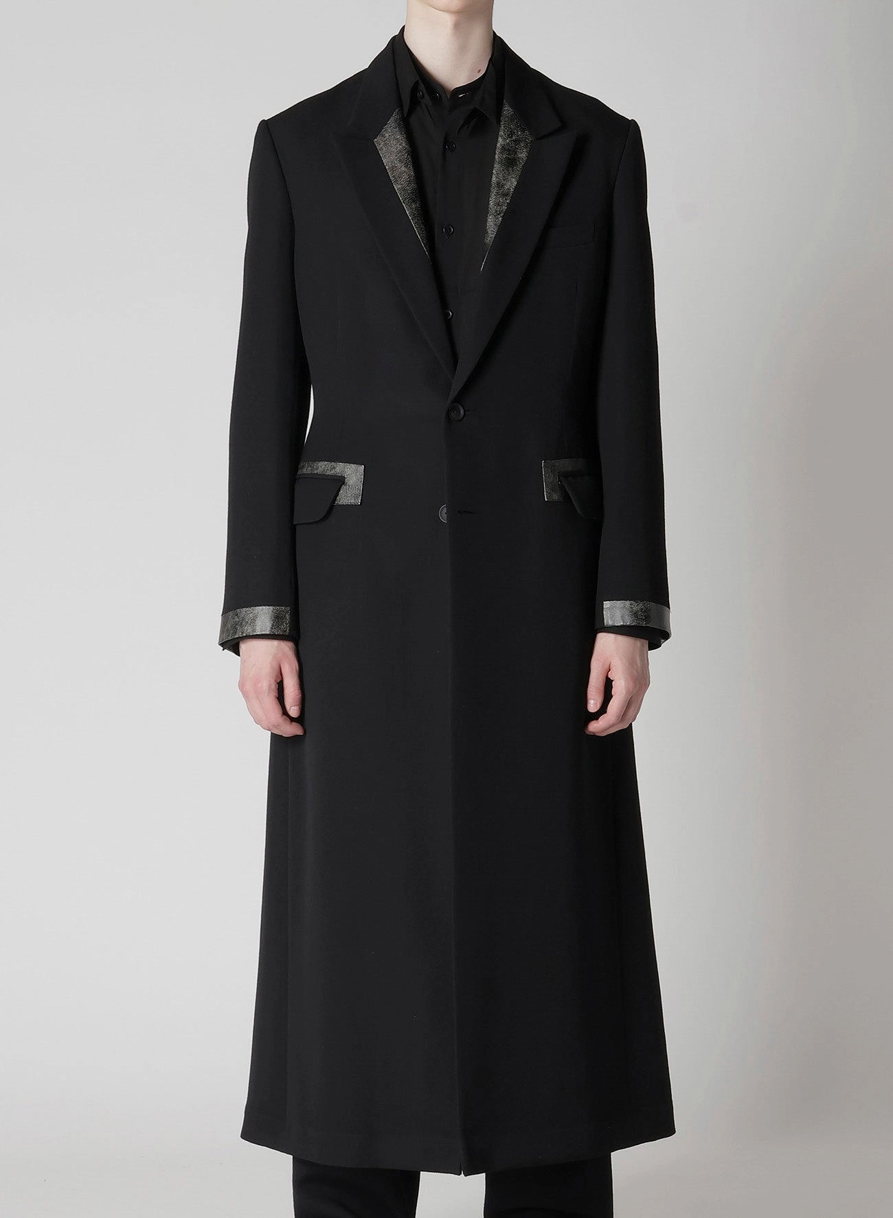 ARMY GABARDINE LEATHER SWITCH LONG JACKET Ergonomic Shoulder Panels