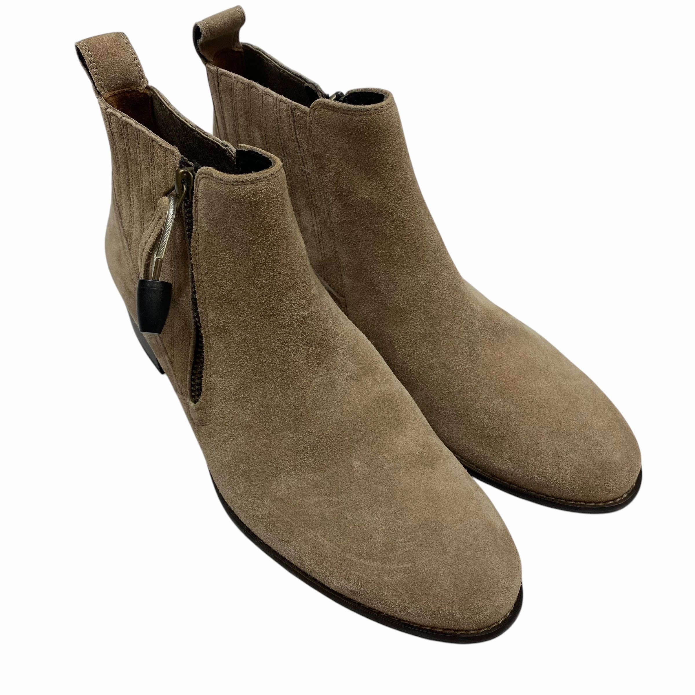 Elevated Comfort Slip On Style Boots Ankle Flats By Paul Green In Tan, Size: 9