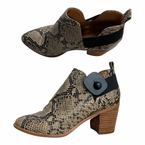 Boots Ankle Heels By Dolce Vita In Snakeskin Print, Size: 8 High Arch