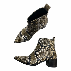 Flexible Frame Work Commute Quick Drying Cold Weather Commuter Boots Ankle Heels By Everlane In Multi-colored, Size: 5