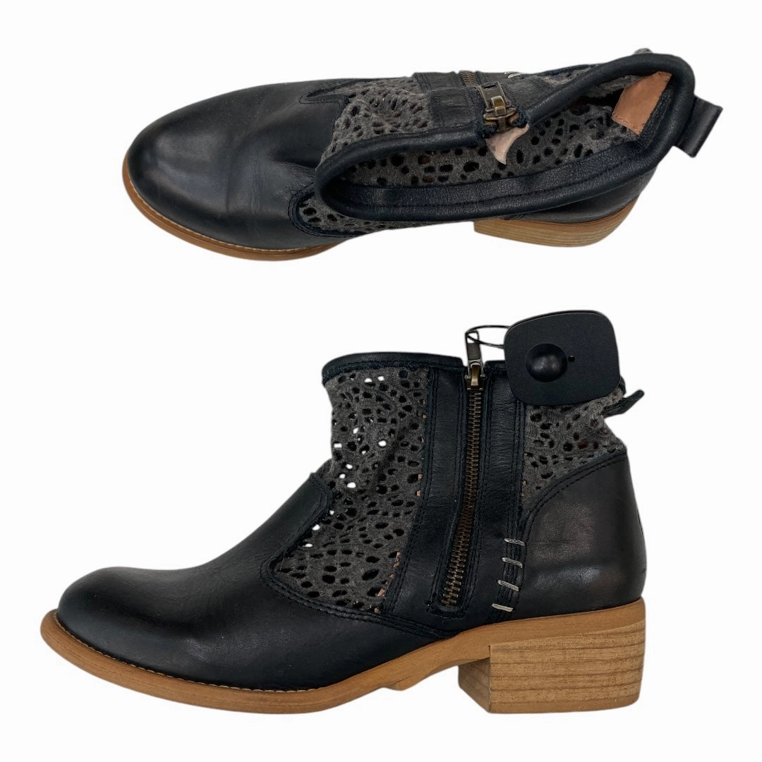 Molded Arch Contour Stable Support Adventure Journey Boots Ankle Heels By MUSSE & CLOUD In Black, Size: 7.5