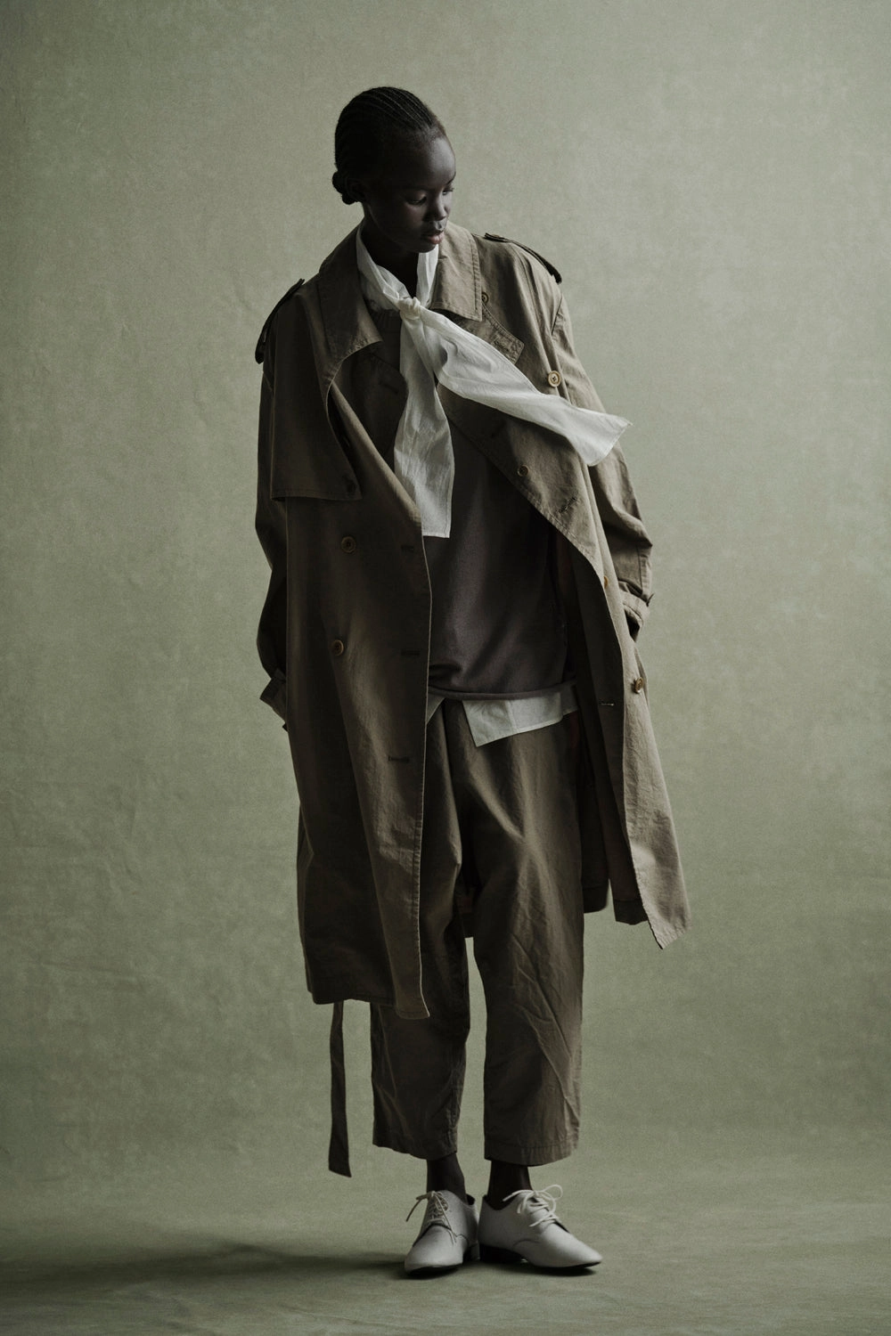 BRUSHED WASHER FINISH BROAD TRENCH COAT Erasable Stains Treatment Lined Pockets