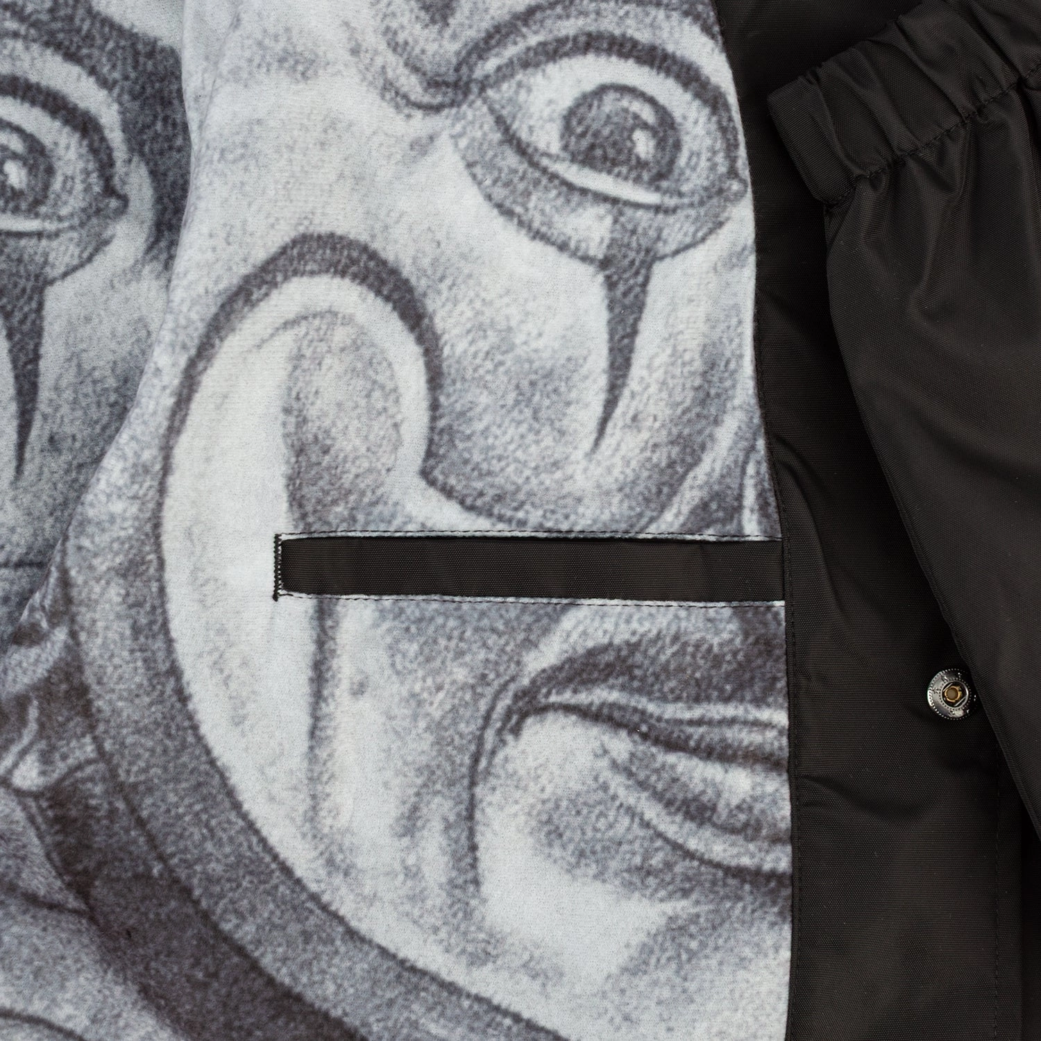 Commuter Choice Articulated Sleeve Cut Mister Cartoon Love Birds Coaches Jacket-Mens