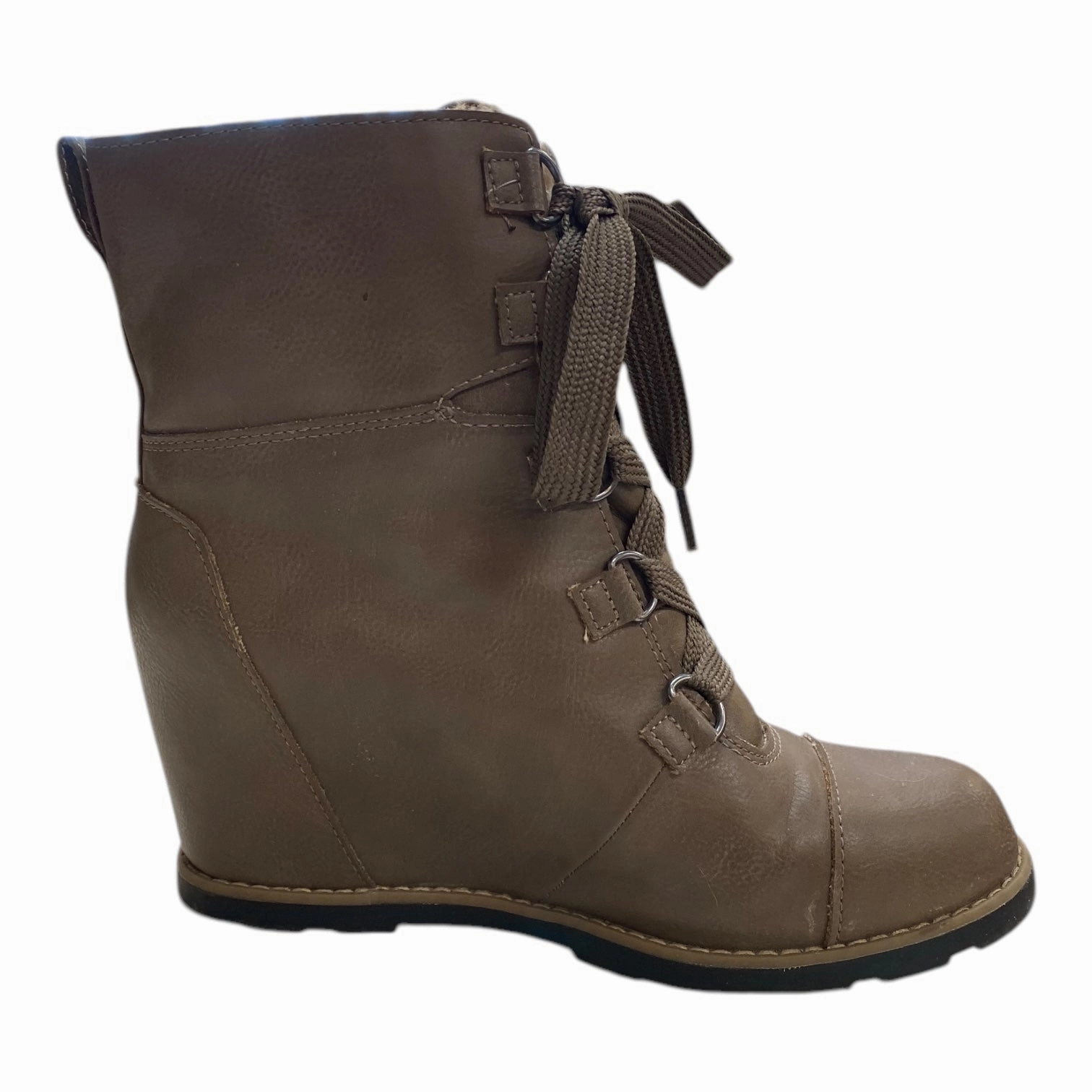 Boots Ankle Heels By Universal Thread In Brown, Size: 9.5 Tough Sole Removable