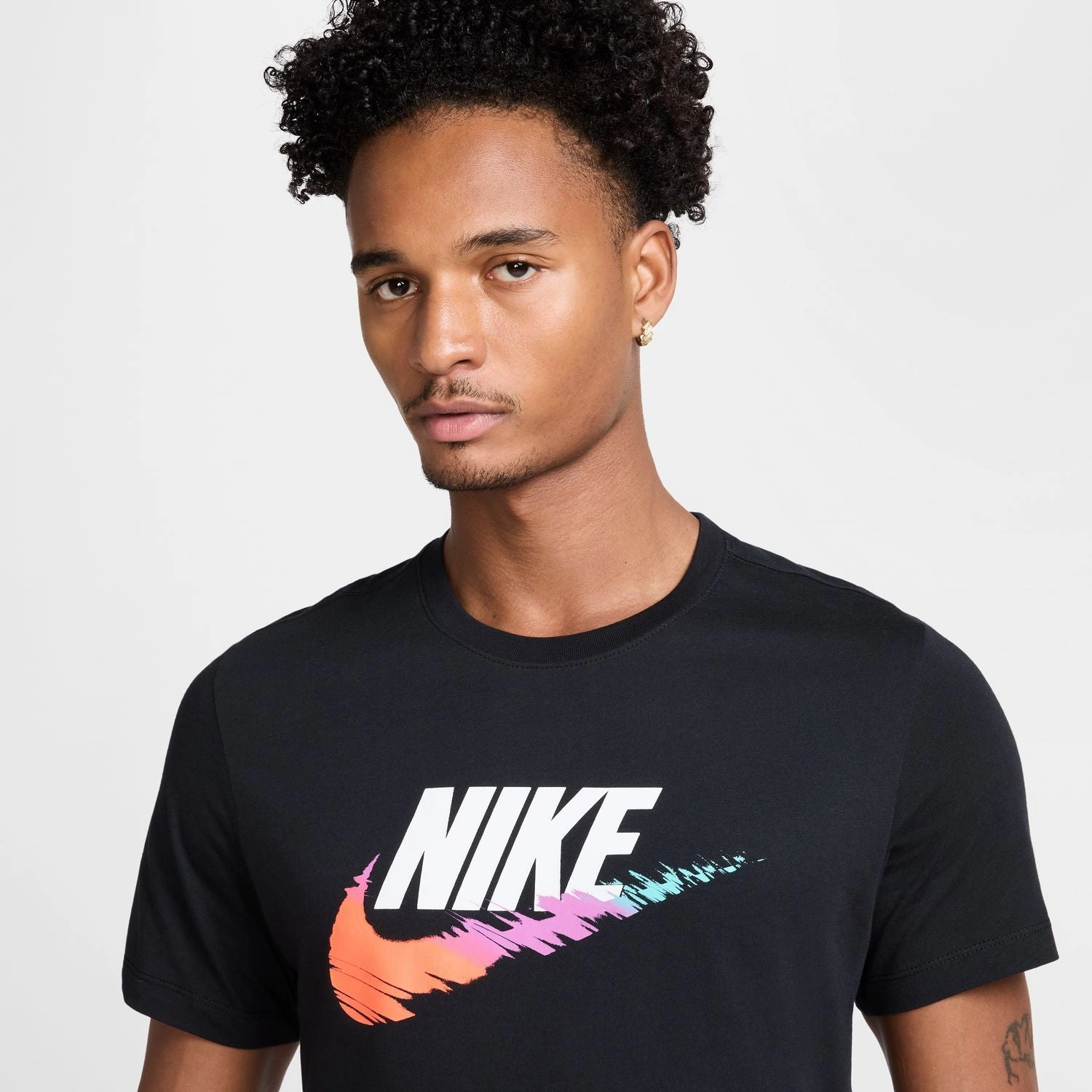 Seasonal Futura Tee - Mens Business Meeting Chic Casual Wear