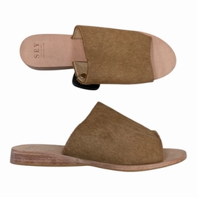 Soft Cushioning Shoes Sandals Flats By Seychelles In Tan, Size:9.5