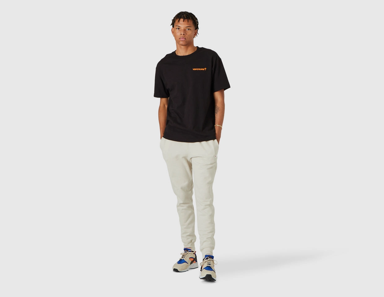 size? Vancouver Logo T-shirt / Black No Shrink Technology