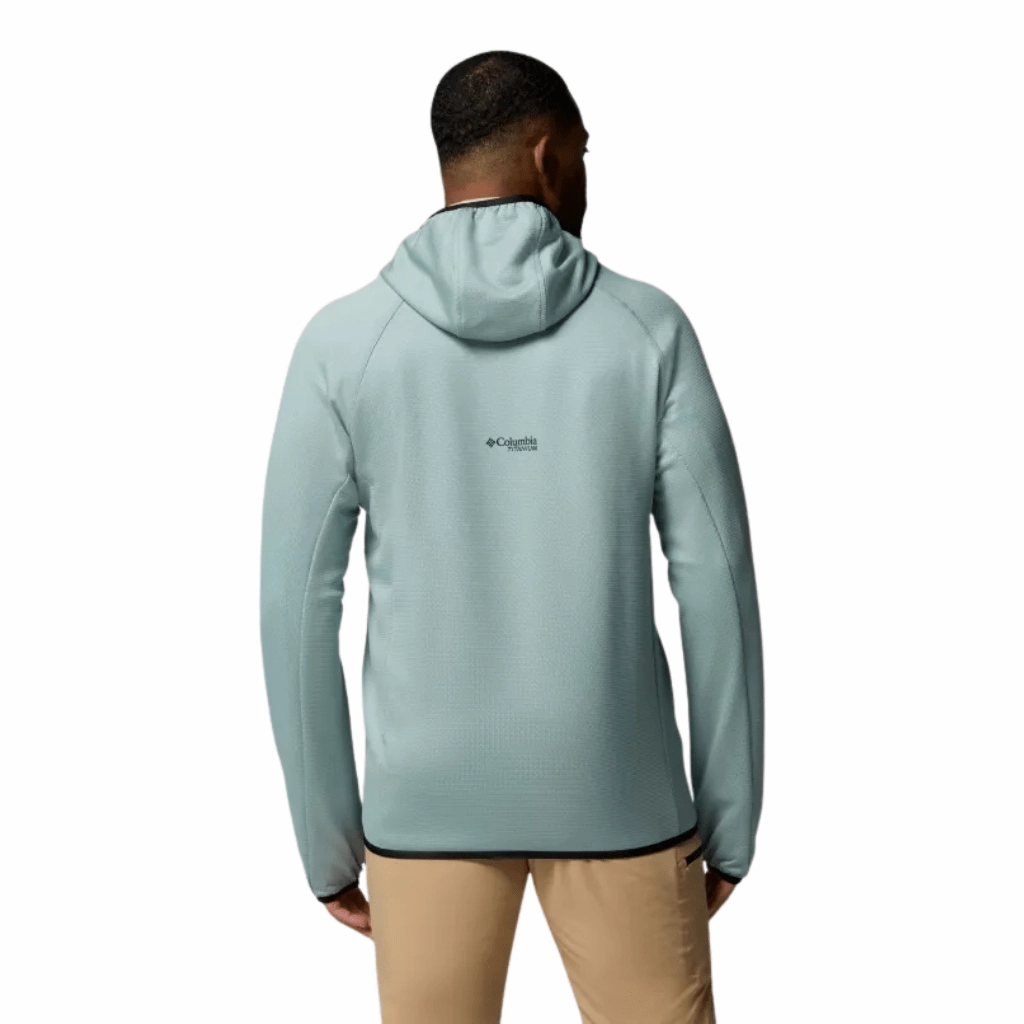 Upper overlay adds light structure and containment Training Mode Columbia Triple Canyon Grid Jacket Men