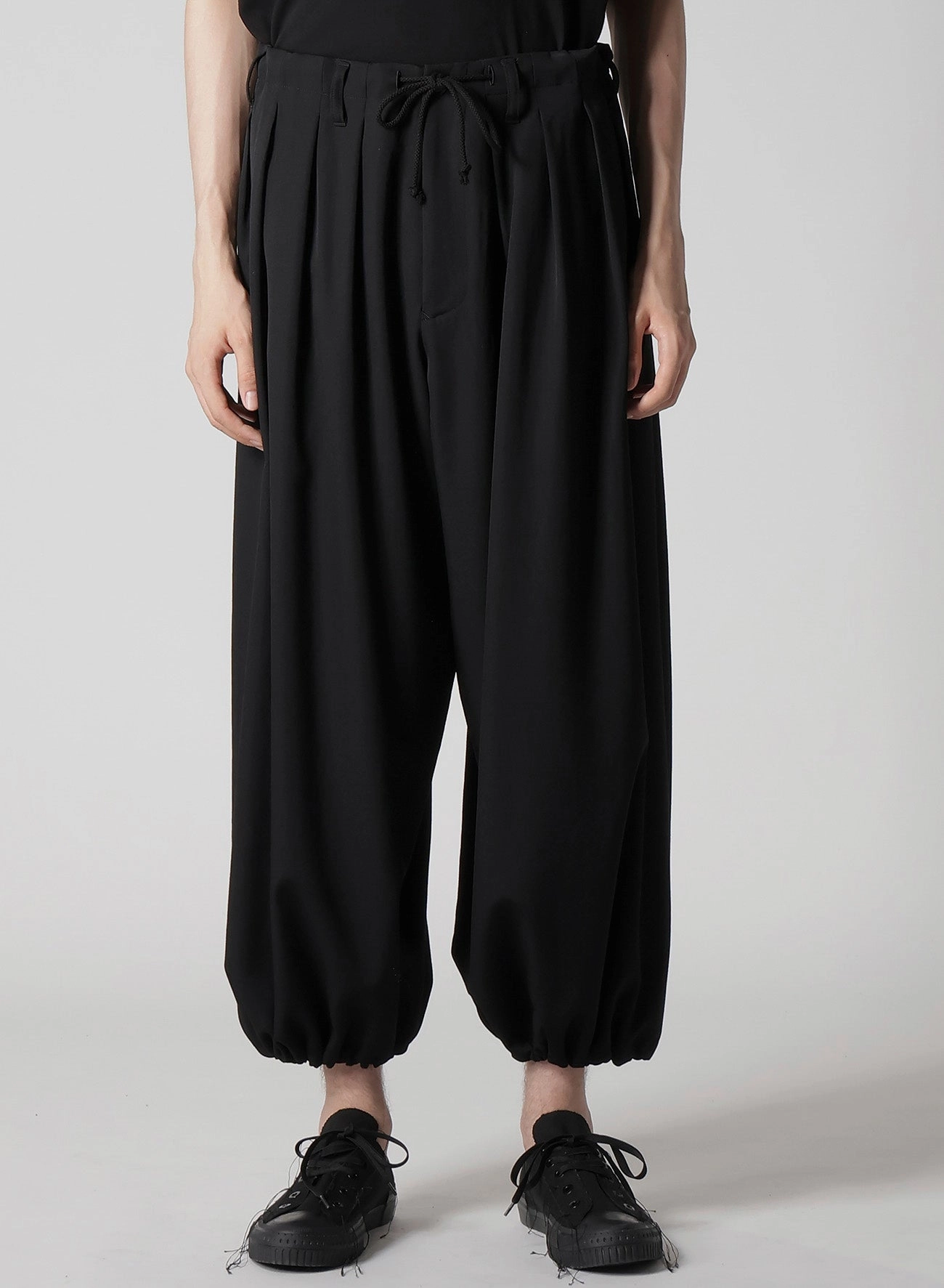 WOOL GABARDINE STANDARD BALLON PANTS Chilly Weather Wear All-Purpose Comfort