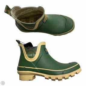 Seamless Style Wide Sole Boots Rain By Pendleton In Green, Size: 6