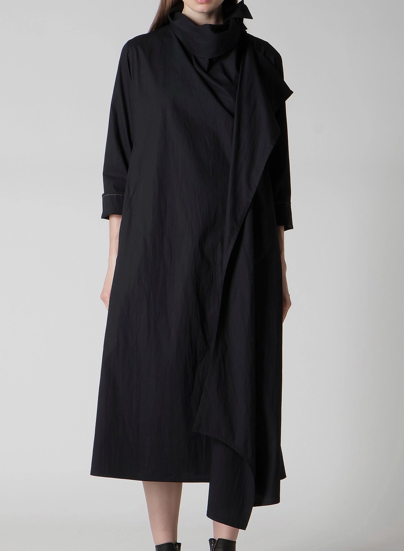 COTTON BROAD DRAPED NECK DRESS flattering appearance