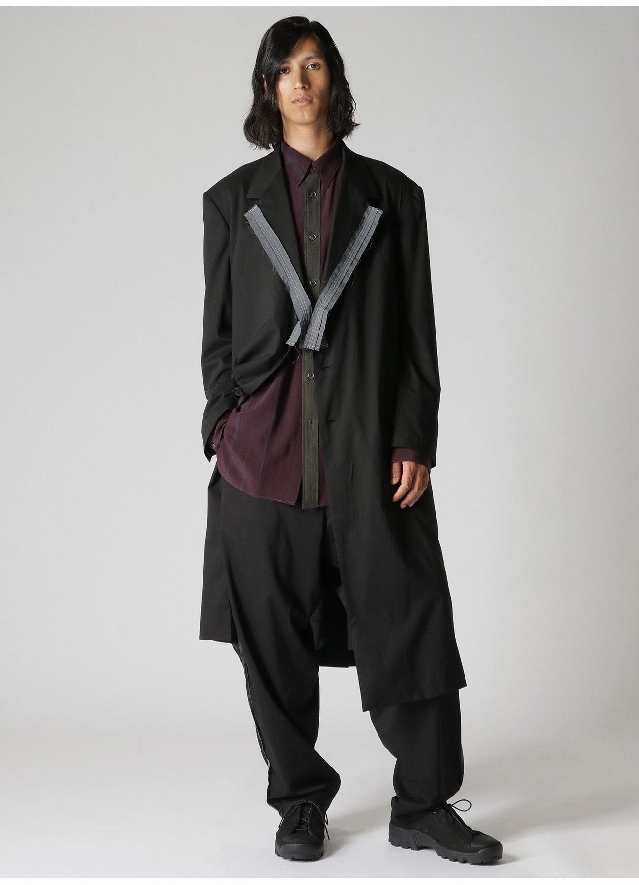 COTTON LYOCELL BROAD LONG JACKET WITH DECORATIVE CLOTH suitable for photography