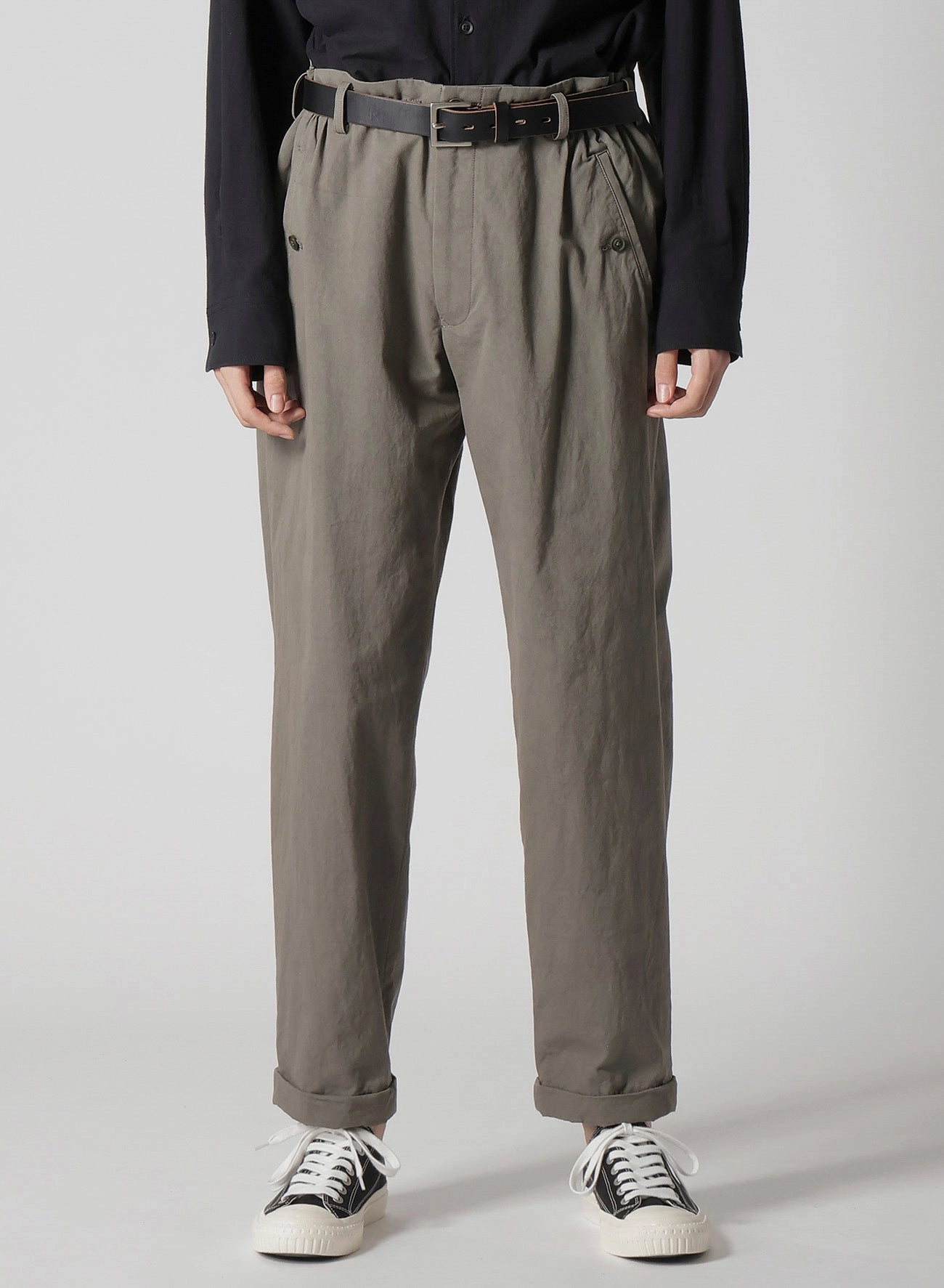 COTTON POPLIN PANTS WITH WAIST GATHERED Flexible Layer Fit