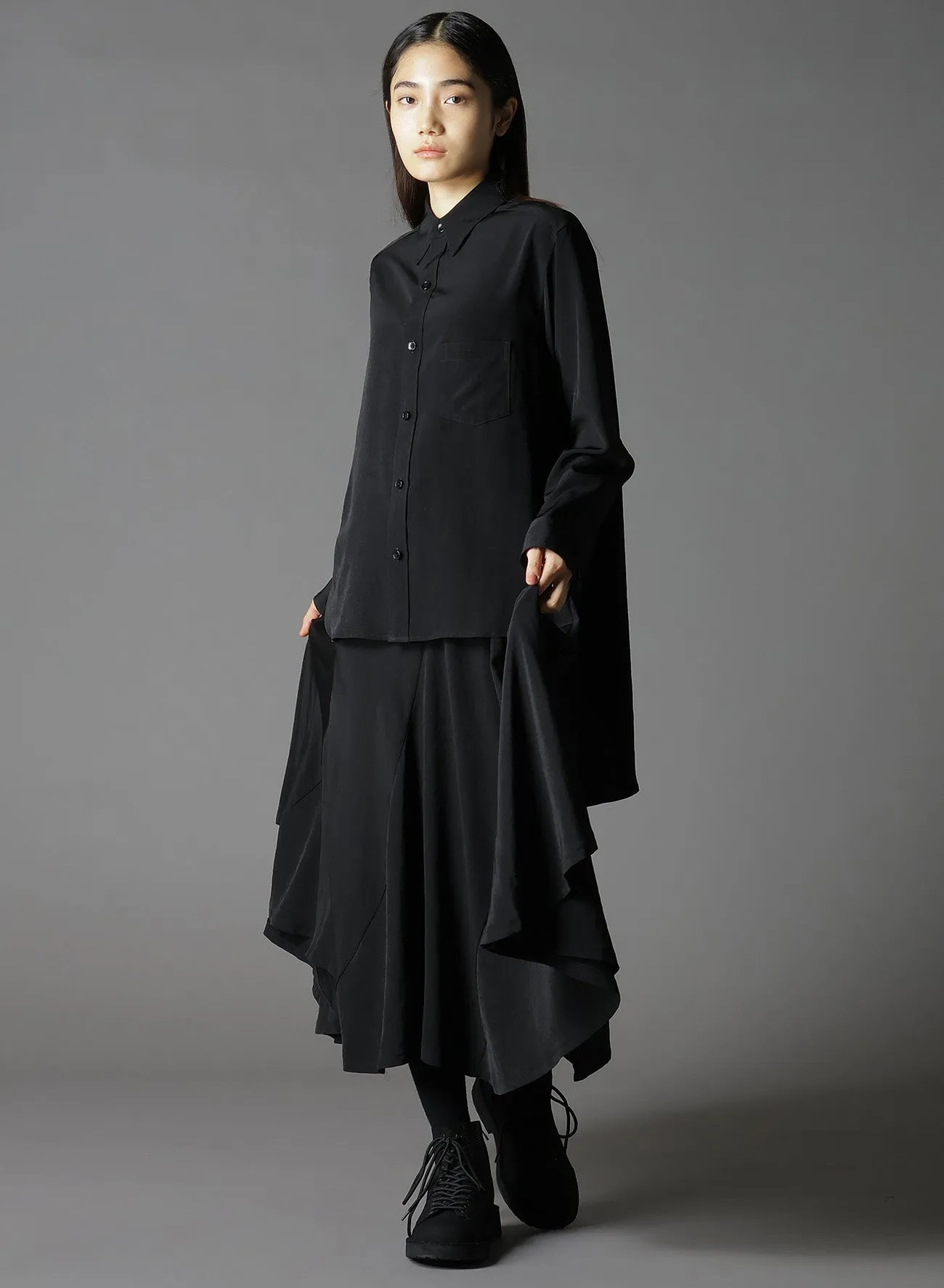 Laser Cut Edge Detail Cooling Core Technology CREPE DE CHINE TIGHT SHIRT