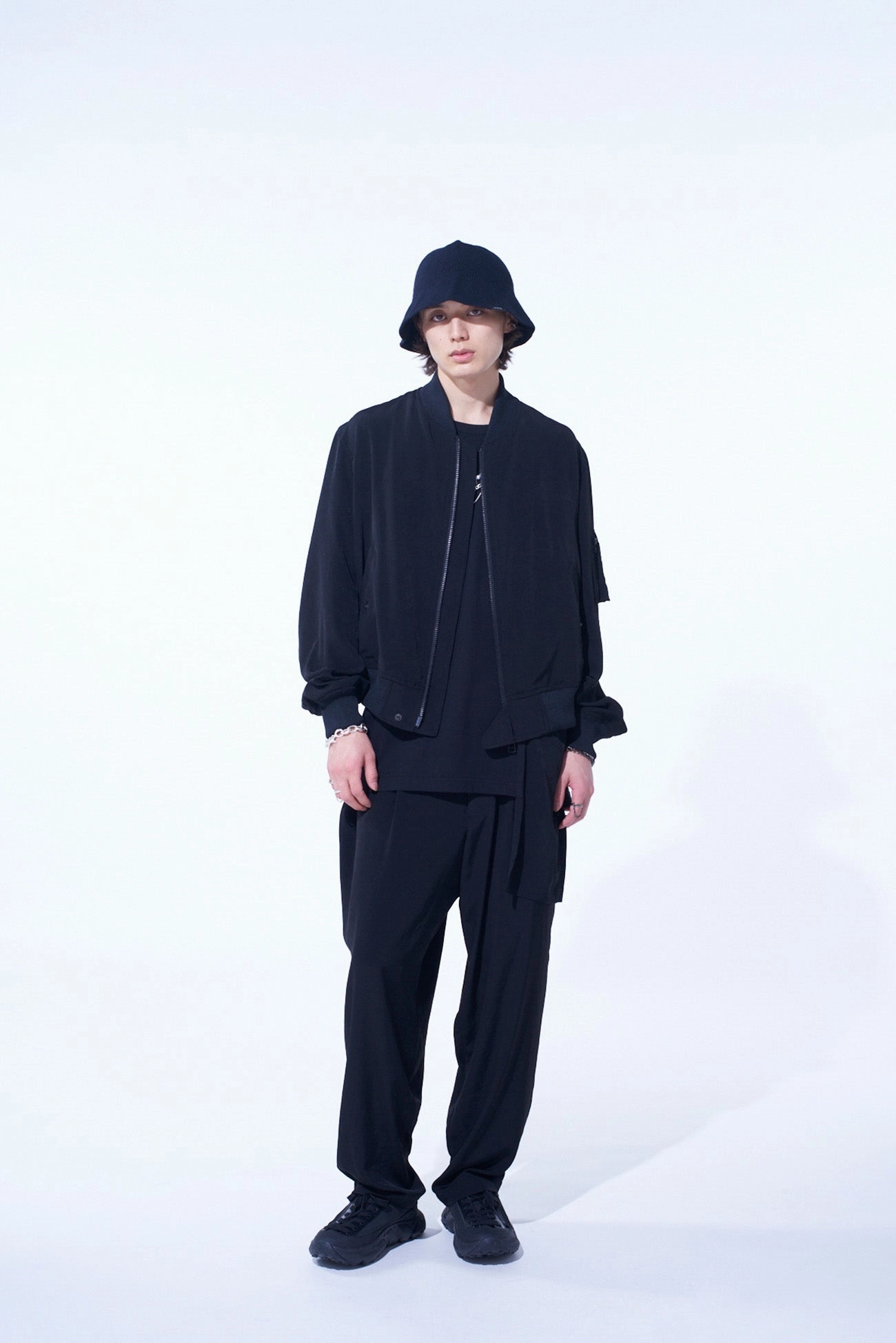 CREPE de CHINE SIde TUCK TROUSERS Crisp Design