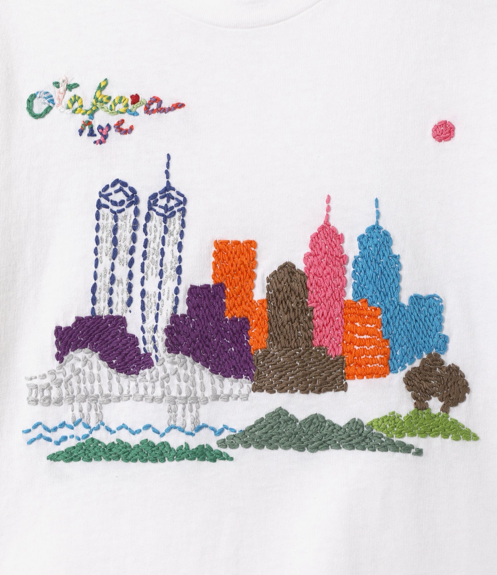 Crew Neck T-Shirt ?C?White 'NYC Skyline' Embroidery cotton material AllWeatherComfort