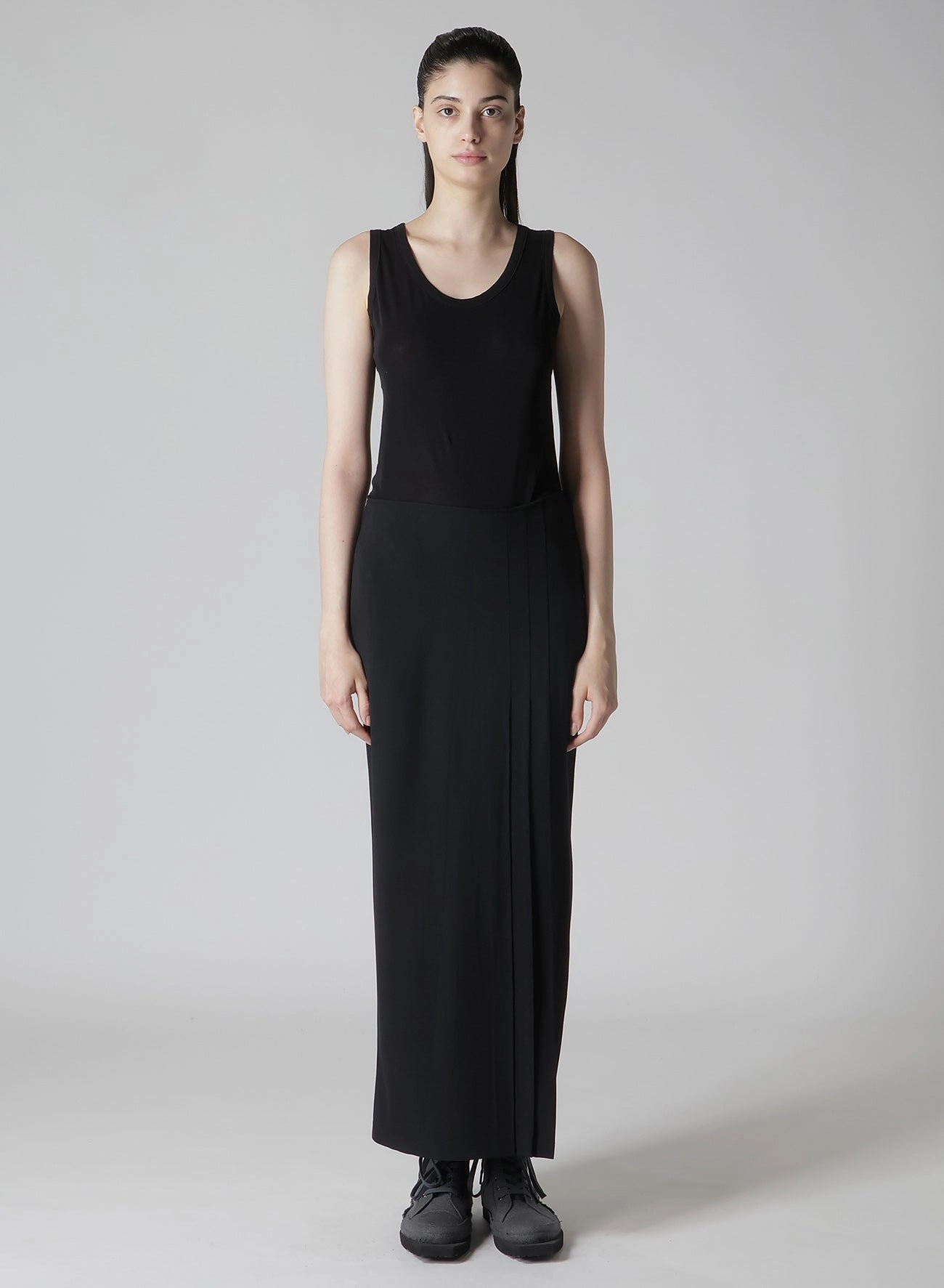 Casual Comfort Wear Casual Fit DAMAGED GABARDINE L TUCK DETAIL SLIM SKIRT