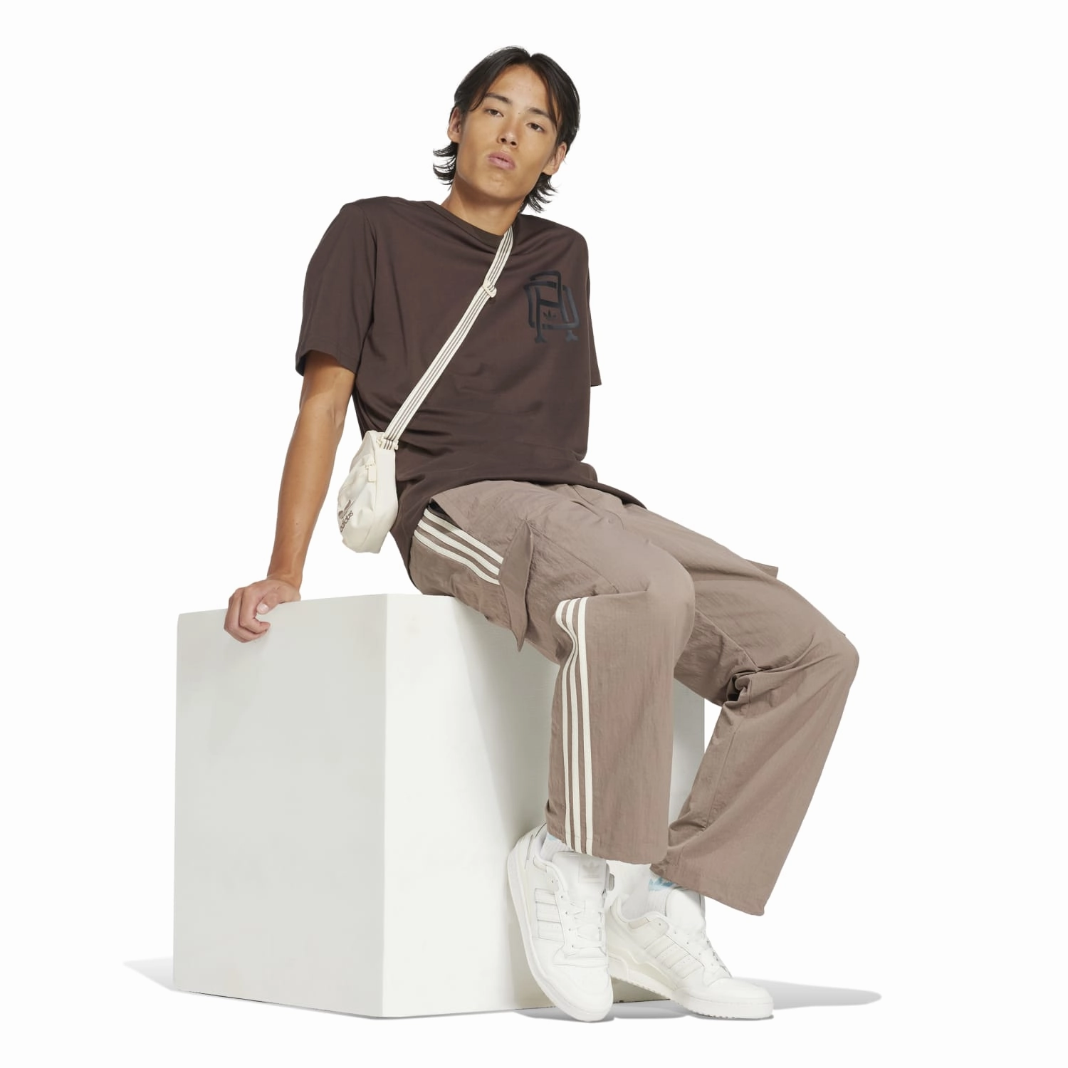 Soft and Cozy Water-resistant 3-Stripe Cargo Pant - Mens