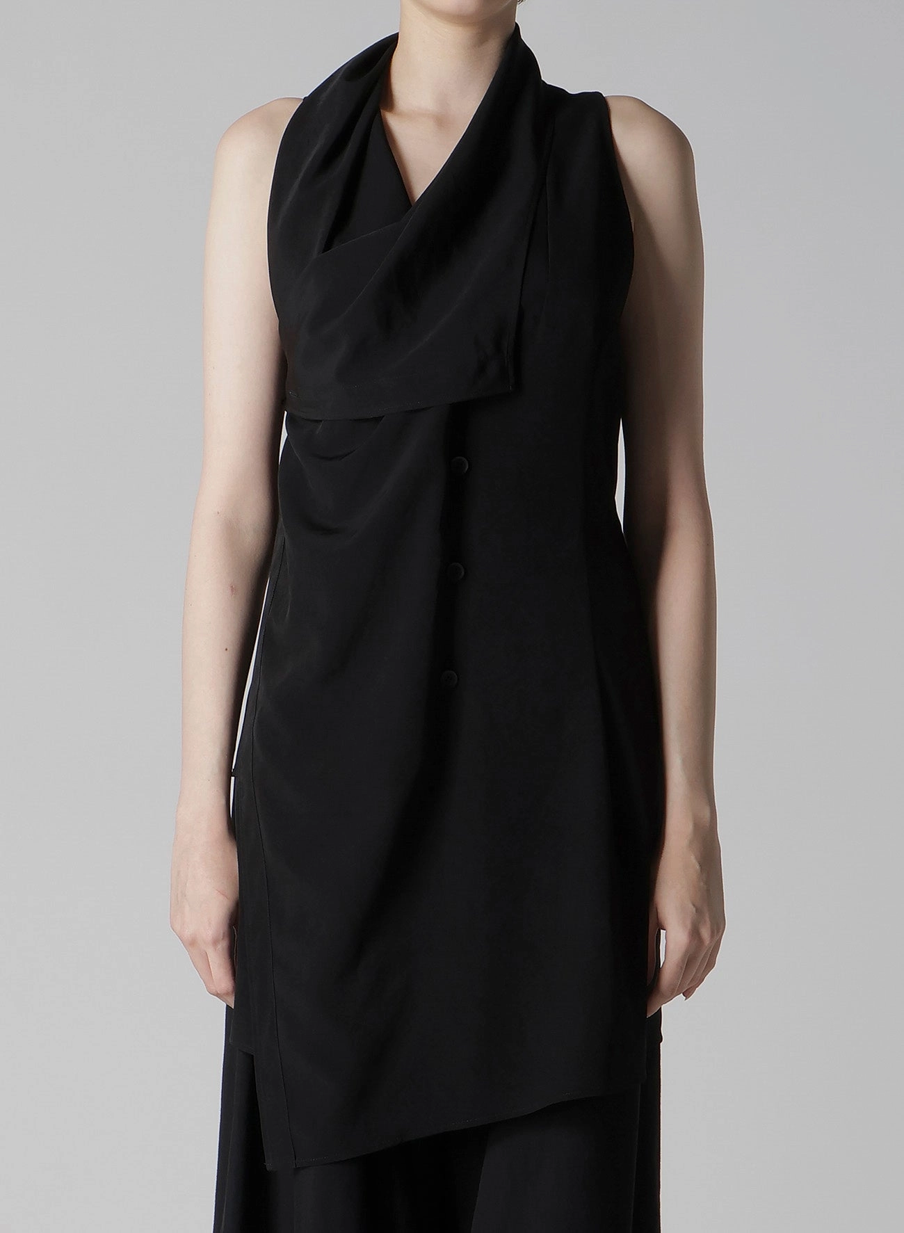 TA/PE CREPE DE CHINE DRAPED LONG VEST Softshell Outer Layer