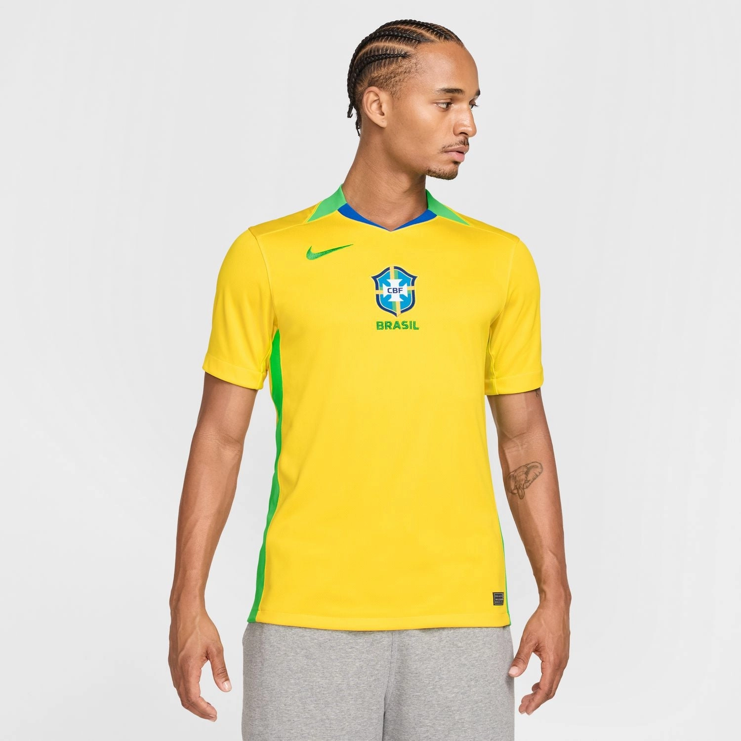 Moisture wicking Simple Layer 25/26 Brazil Stadium Home Jersey - Mens