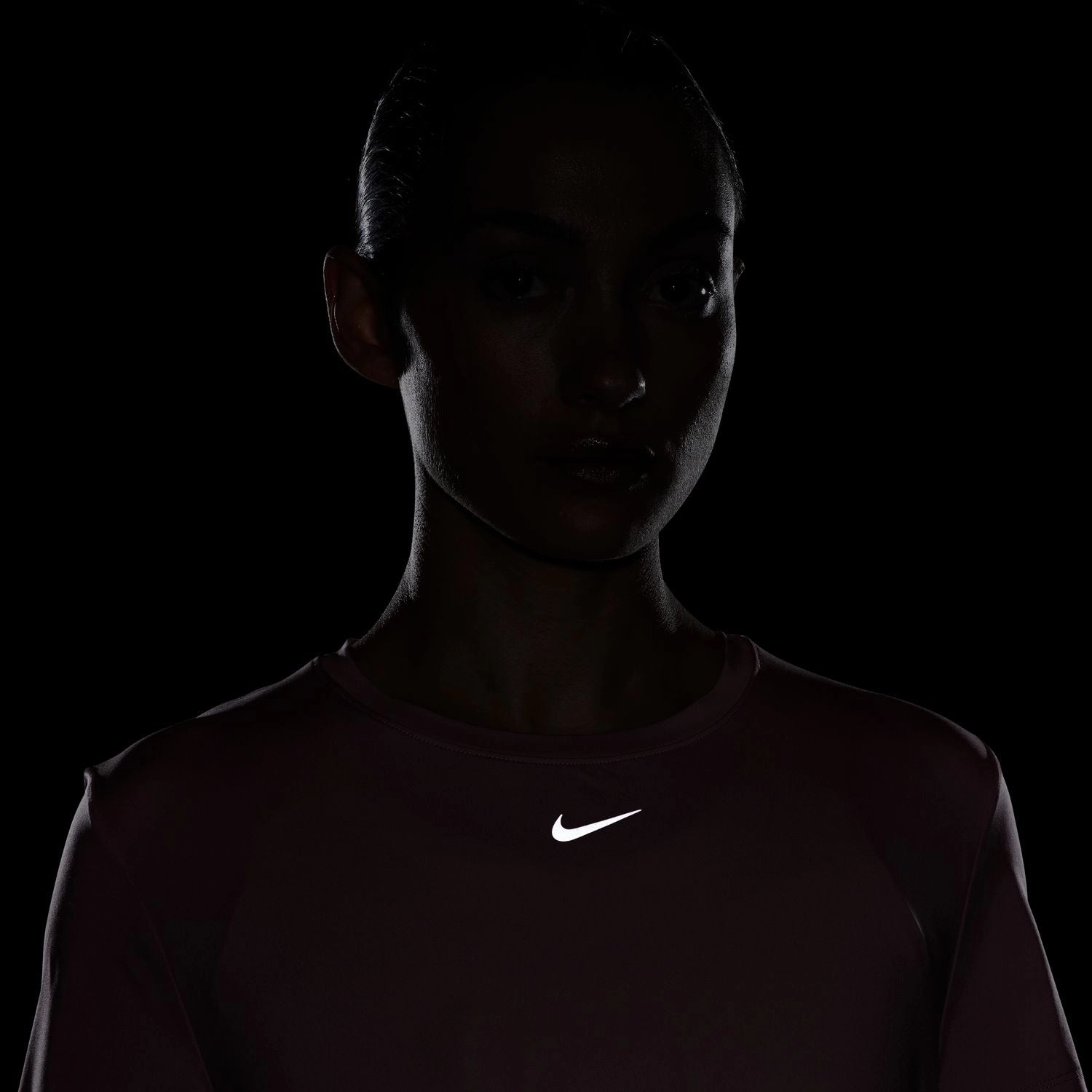 MinimalistStitching Light Comfort Style One Classic Twist Tee - Womens