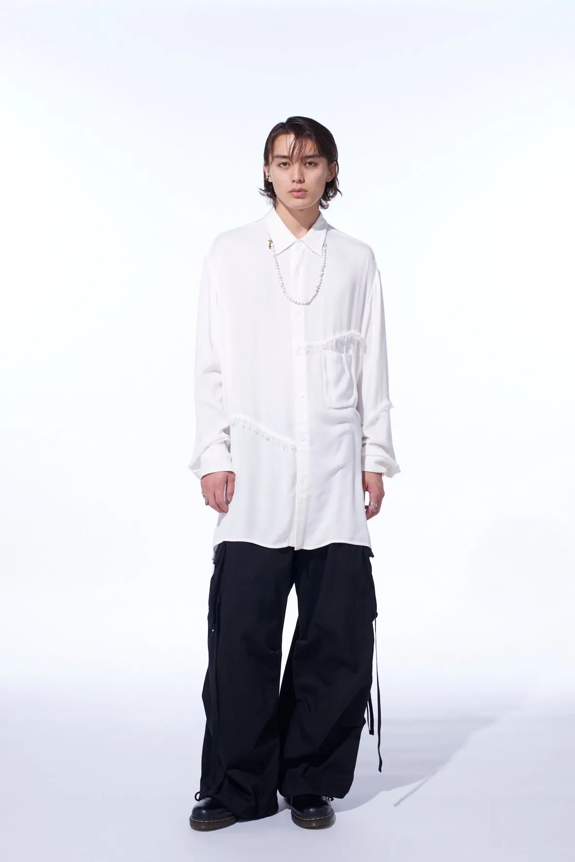 Creative Professional VISCOSE TWILL CUT-OFF OVERSIZED REGULAR COLLAR SHIRT