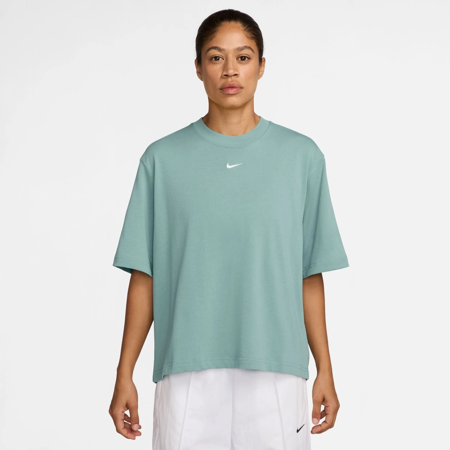 Essential Boxy Tee - Womens sports performance Versatile Comfort Wear