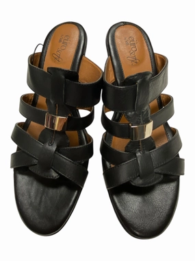 Sandals Heels Block By Sofft In Black, Size:7 Urban Gear Modern Aesthetic