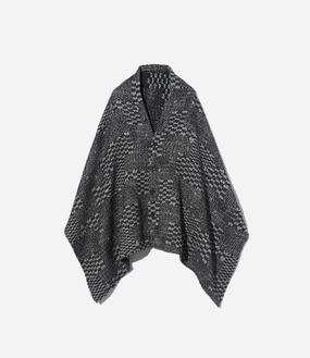 Button Shawl ?C Black/White Block Jacquard Rugged Outdoor Optimized