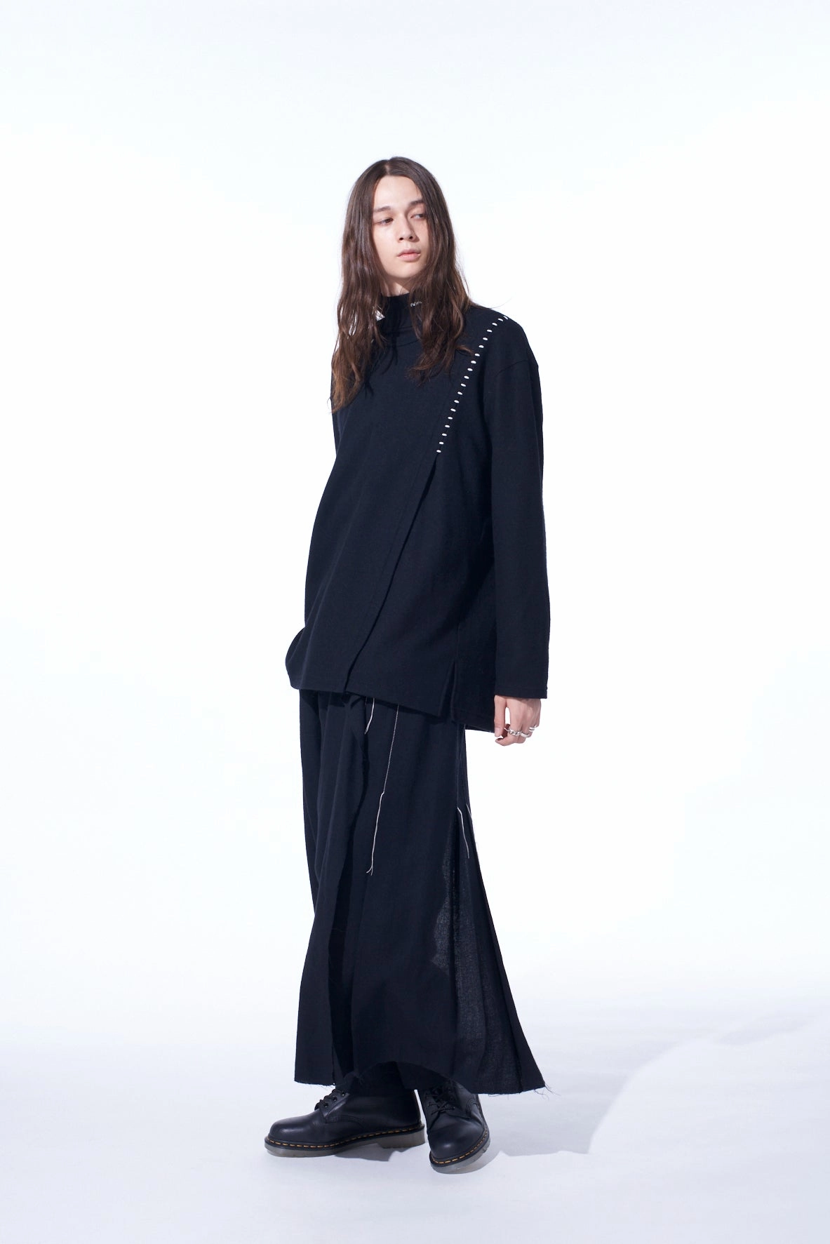 WOOL VIYELLA PLEATED WRAP PANTS Outdoor Friendly