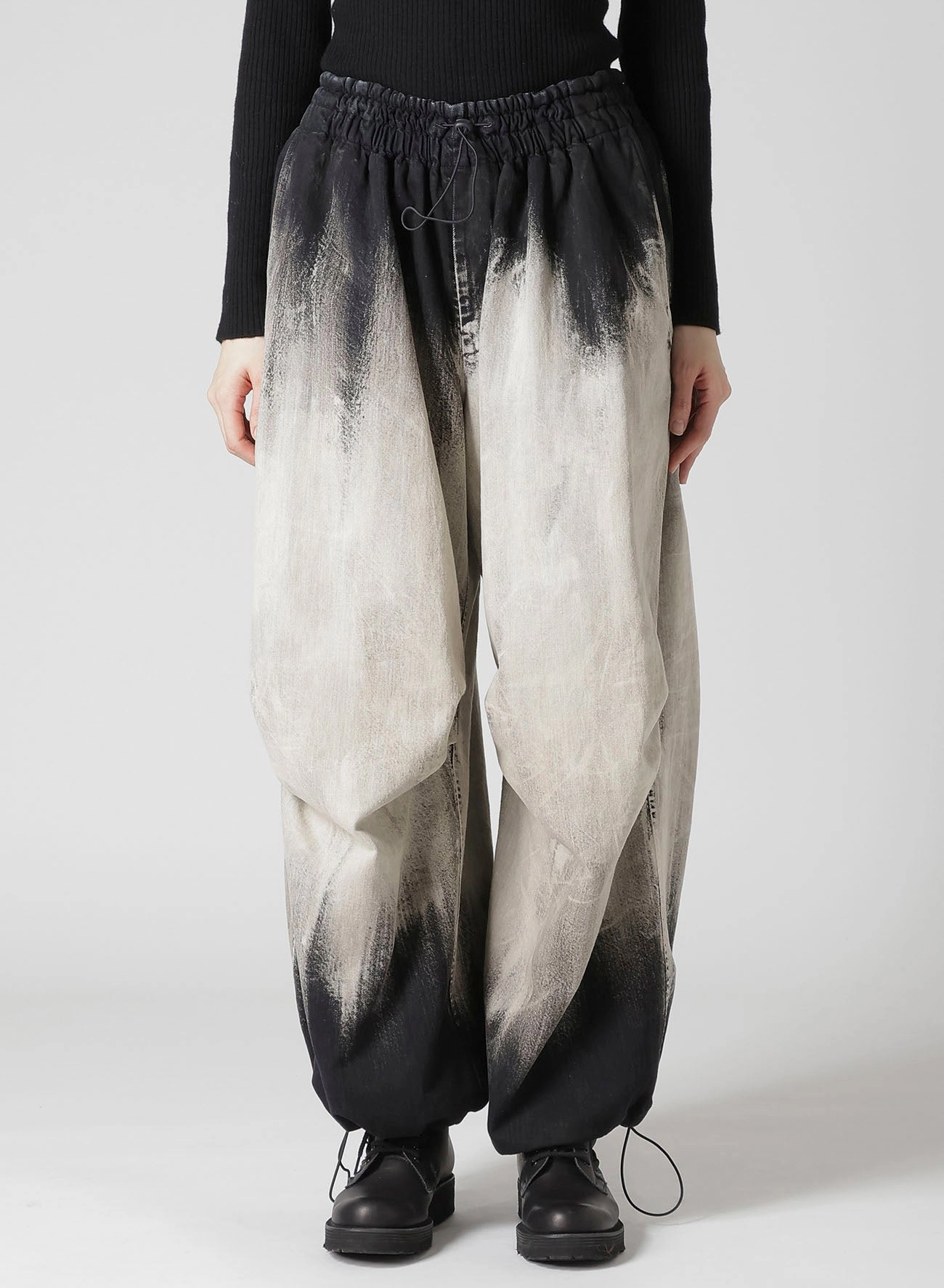 10OZ BLEACHED DENIM PARACHUTE PANTS Cozy Lining