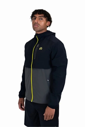 Flux Versatility Jacket Men Stability zone in sole assists in maintaining form