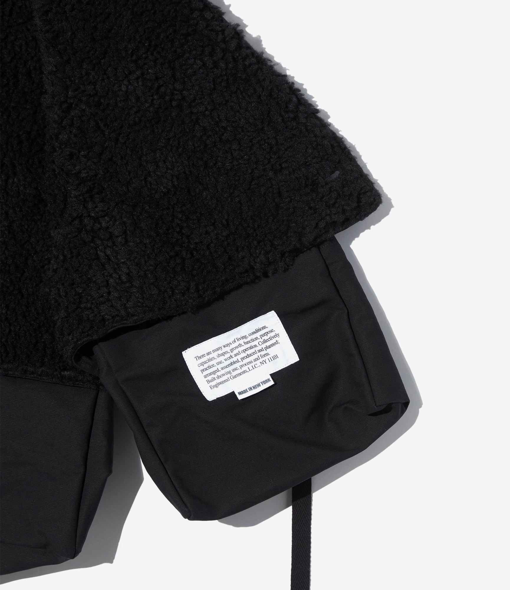 Classic Look Fowl Vest ?C?Black Cotton Double Cloth