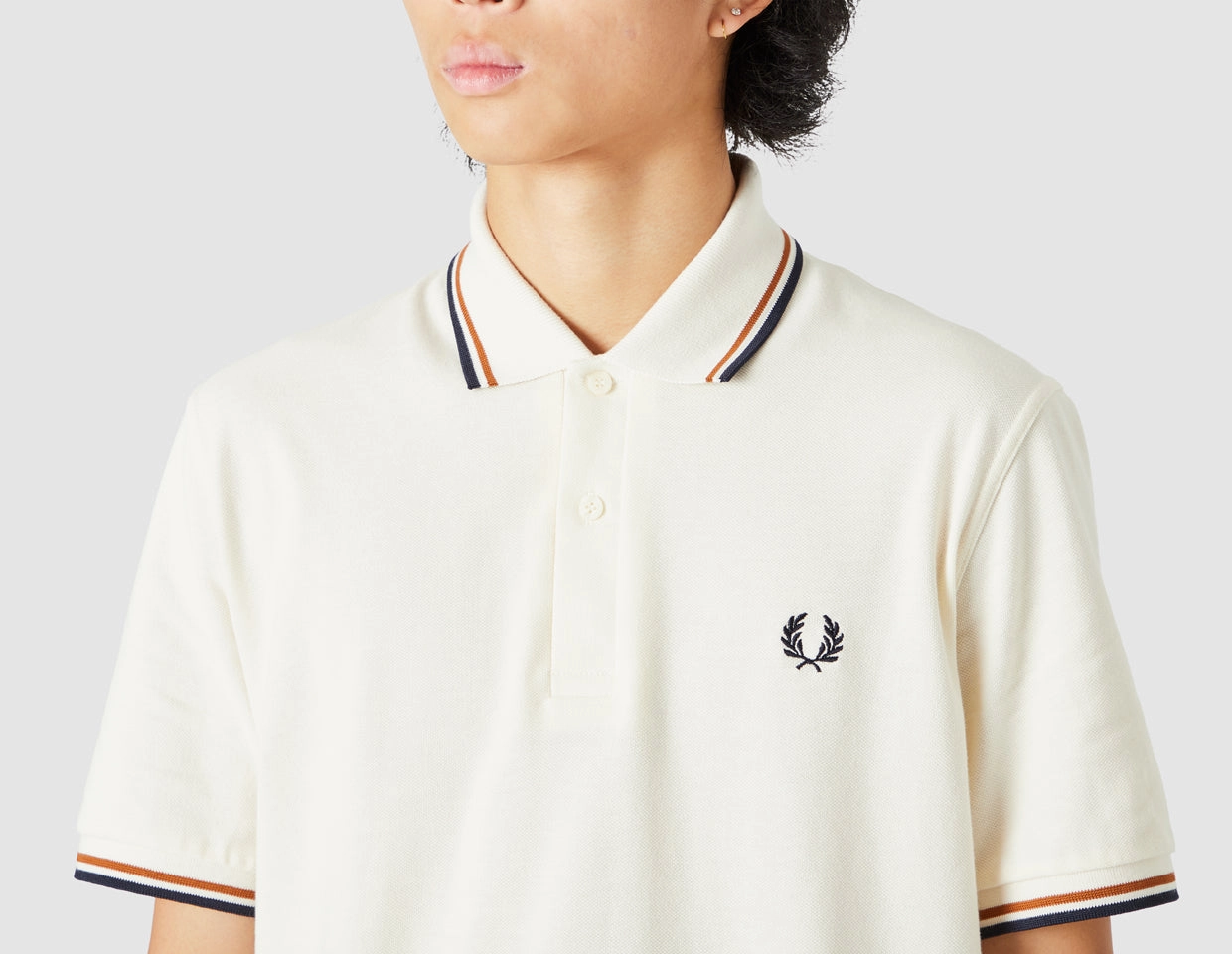 Fred Perry Twin Tipped Fred Perry Shirt / Ecru Flexible Ribbed Cuffs