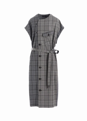 GRID PLAID SURGICAL DRESS Tasteful Detail Plus Fit