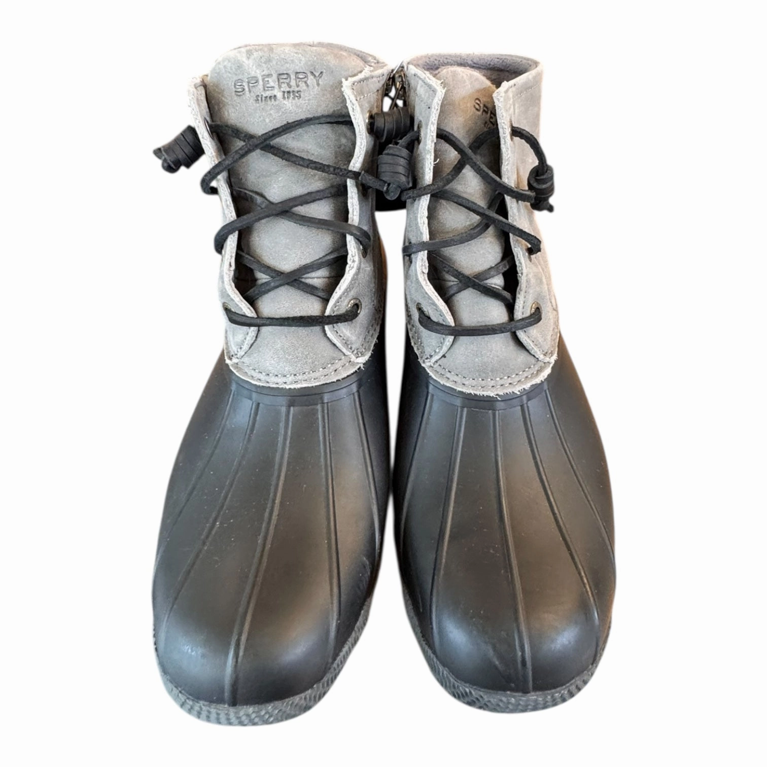 Perfect For Hiking Versatile Look Boots Ankle Flats By Sperry In Grey & Black, Size:7.5