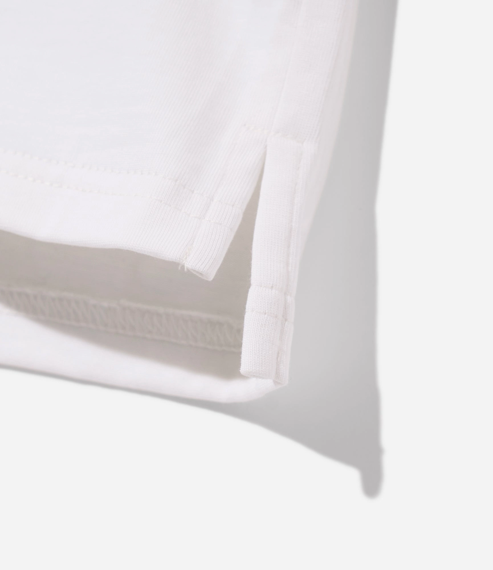 Crew Neck T-Shirt ?C?White 'Queens 1988' Print Sleek Layer Perfect Wear