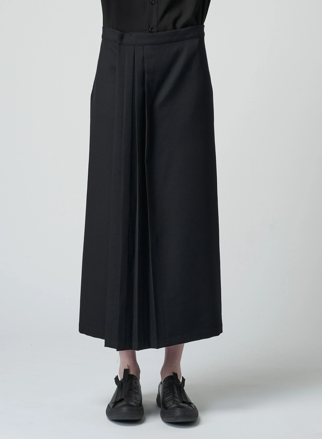 GABARDINE F PLEATED SKIRT Urban Spirit Classic Edge