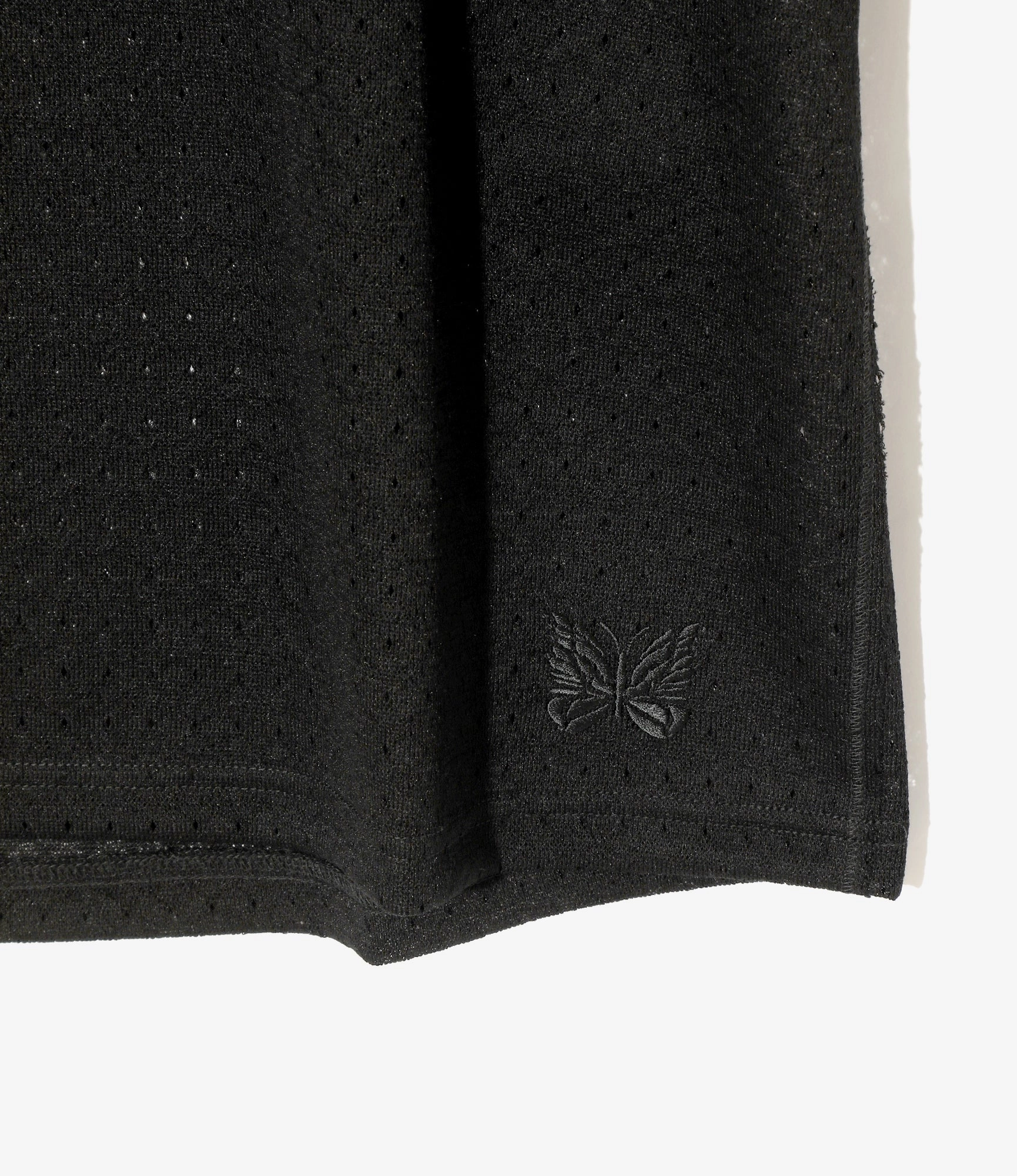 Essential Wear Casual and cool Long Sleeve U-Neck T-Shirt ?C Black Grid Russell