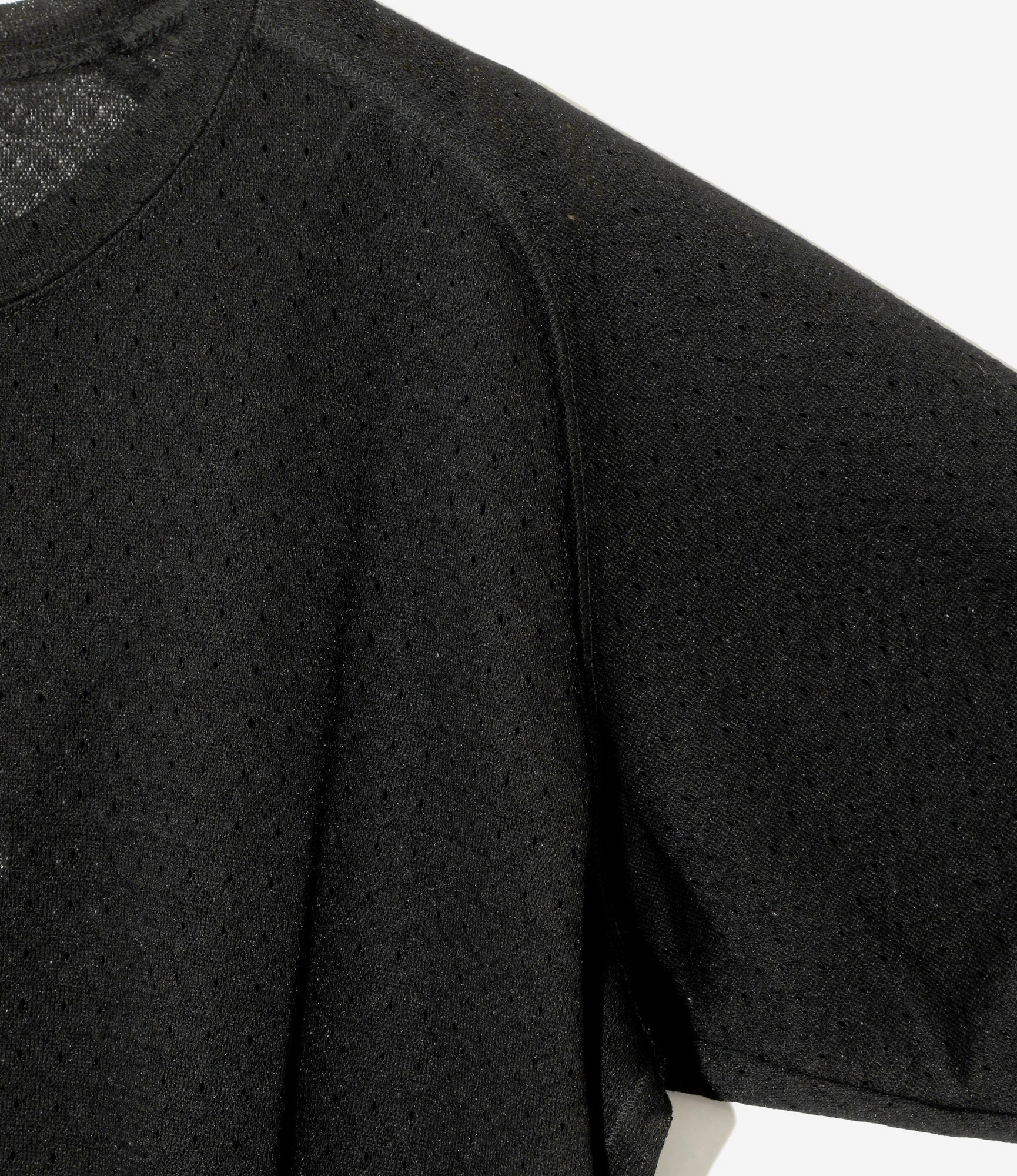 Non Iron Finish Long Sleeve U-Neck T-Shirt ?C Black Grid Russell