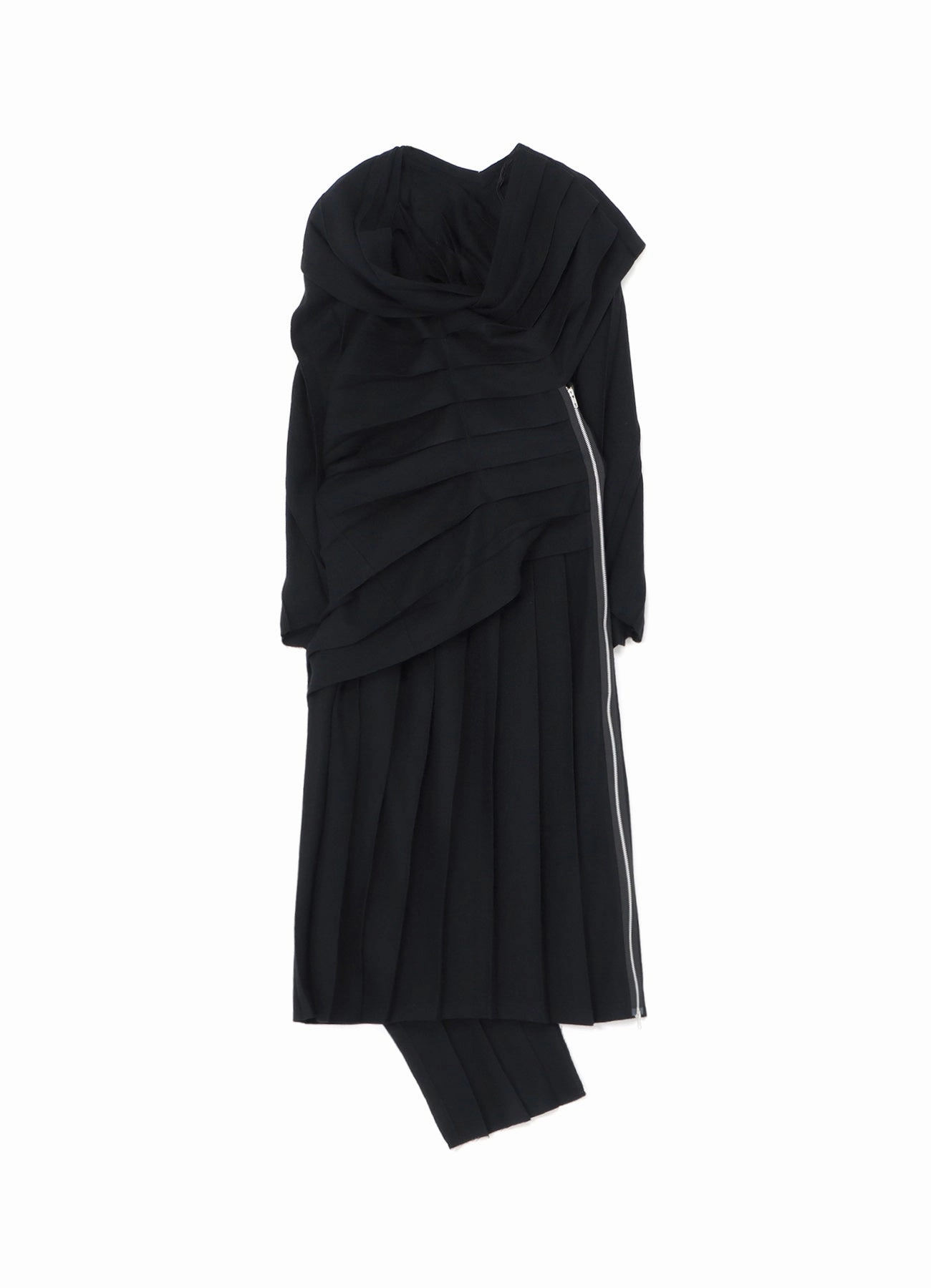 Button-Cuff Comfortable Look LOW TWIST SERGE DRESS WITH TWISTED PLEATS
