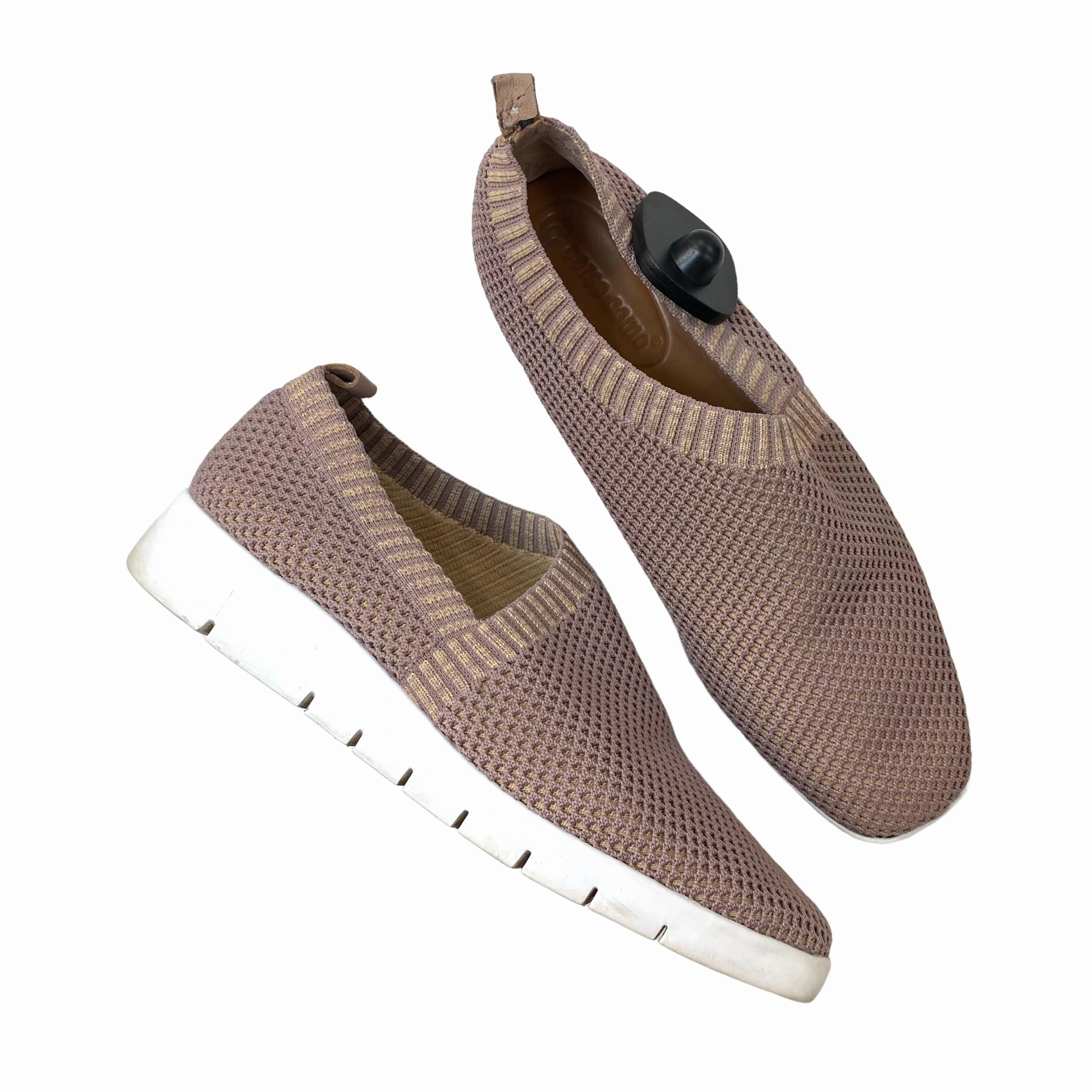 running in snow shoes Shoes Sneakers By Corso Como  Size: 8.5