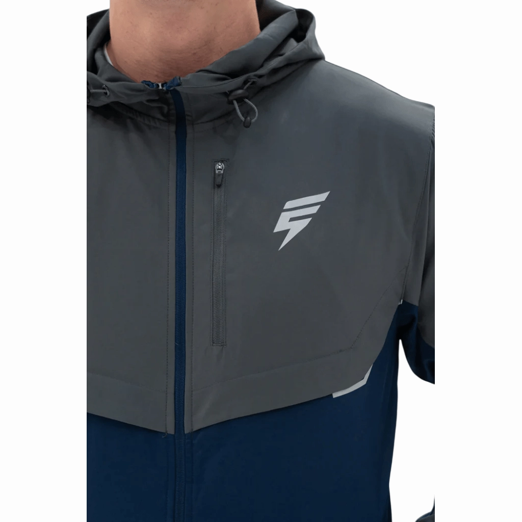 Elude Track Jacket Men anti static Collar design minimizes pressure around the ankle