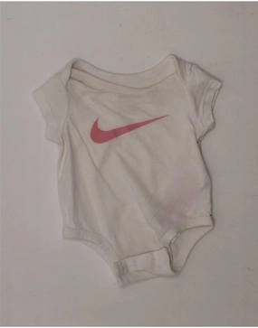 Vivid Versatile NIKE Baby Girls Graphic Bodysuit 0-3 Months White Cotton