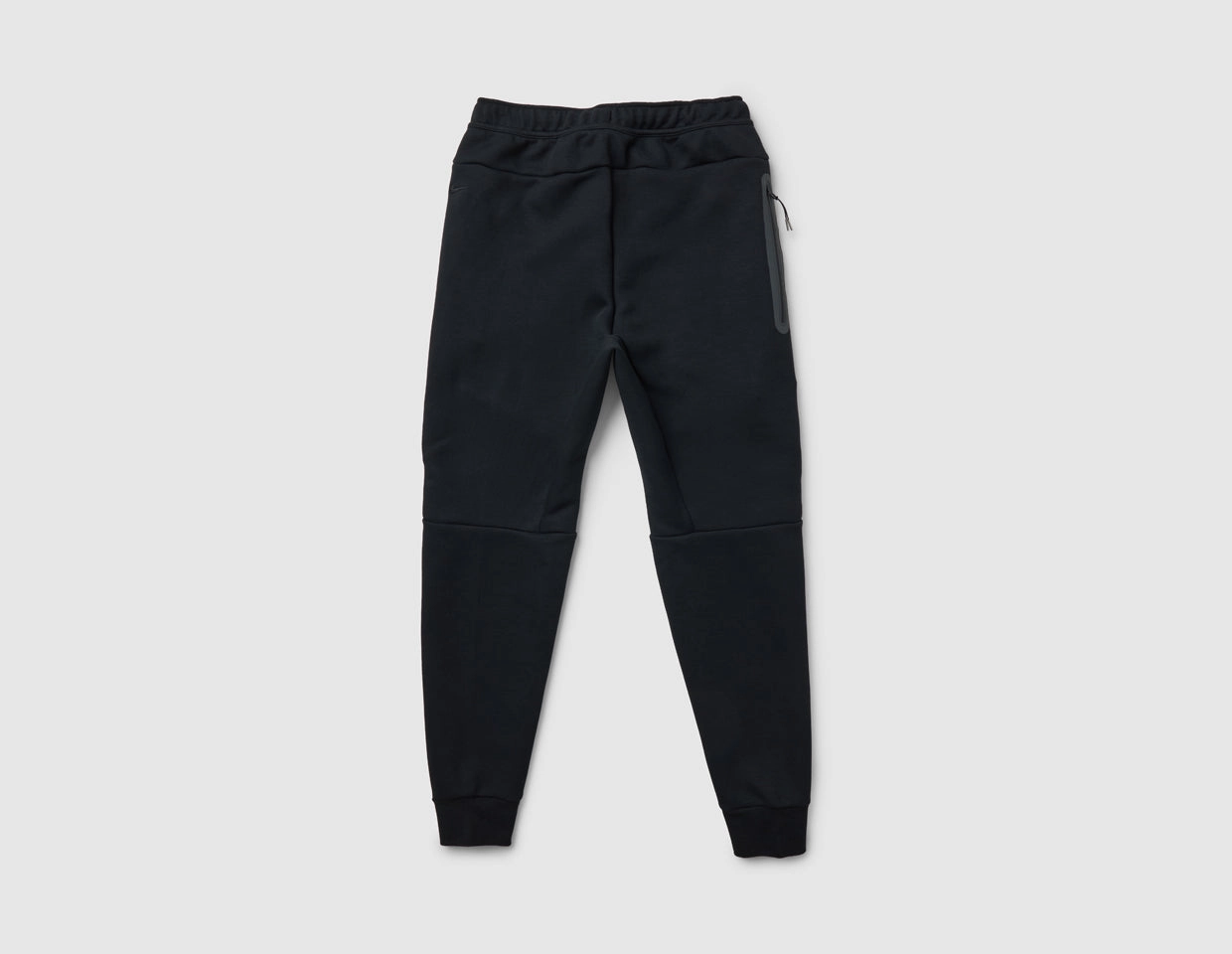 Nike Kobe Tech Fleece Joggers Black / White Relaxed fit wear Cozy Feel
