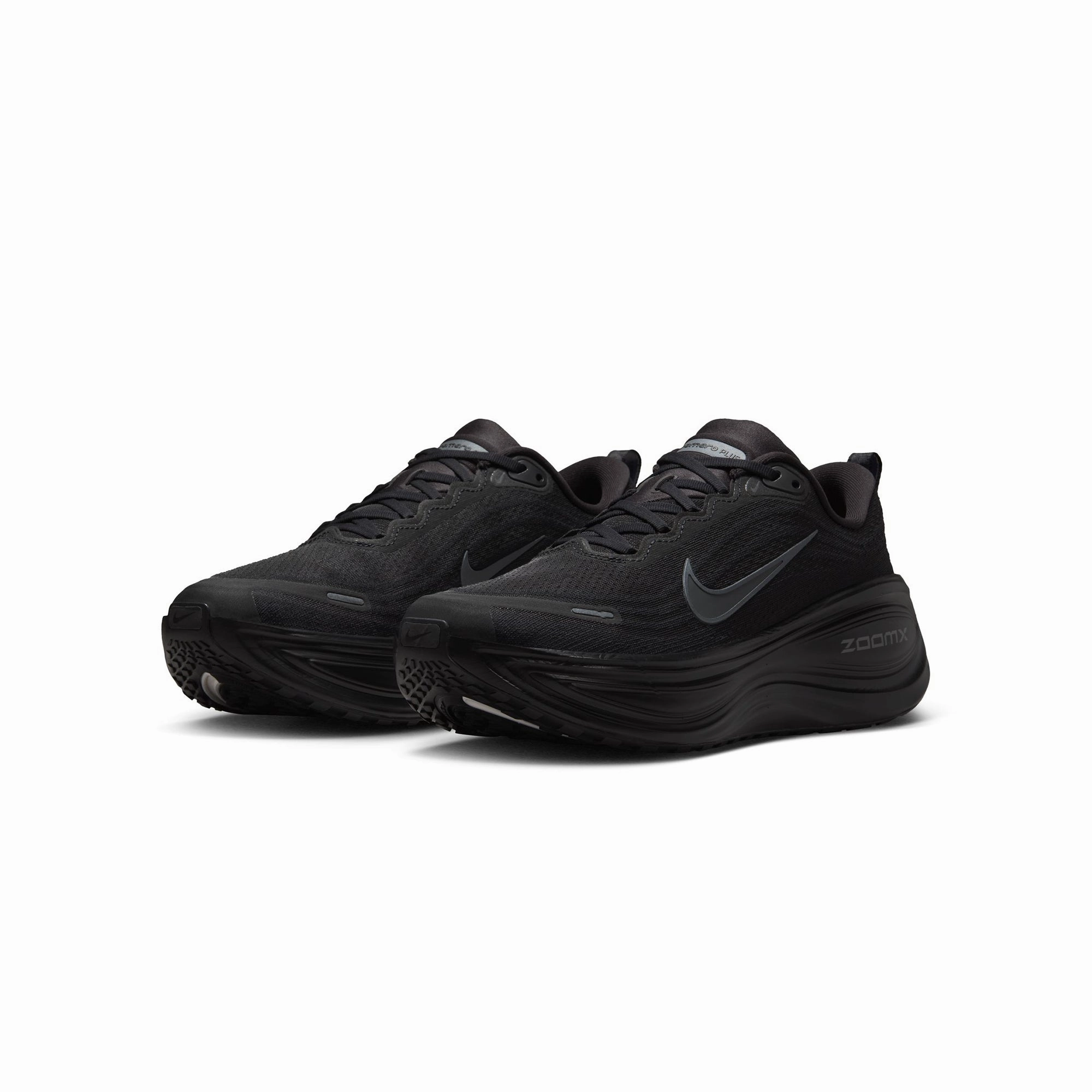 ventilated upper running shoes Nike Mens Vomero Plus Road Running Shoes